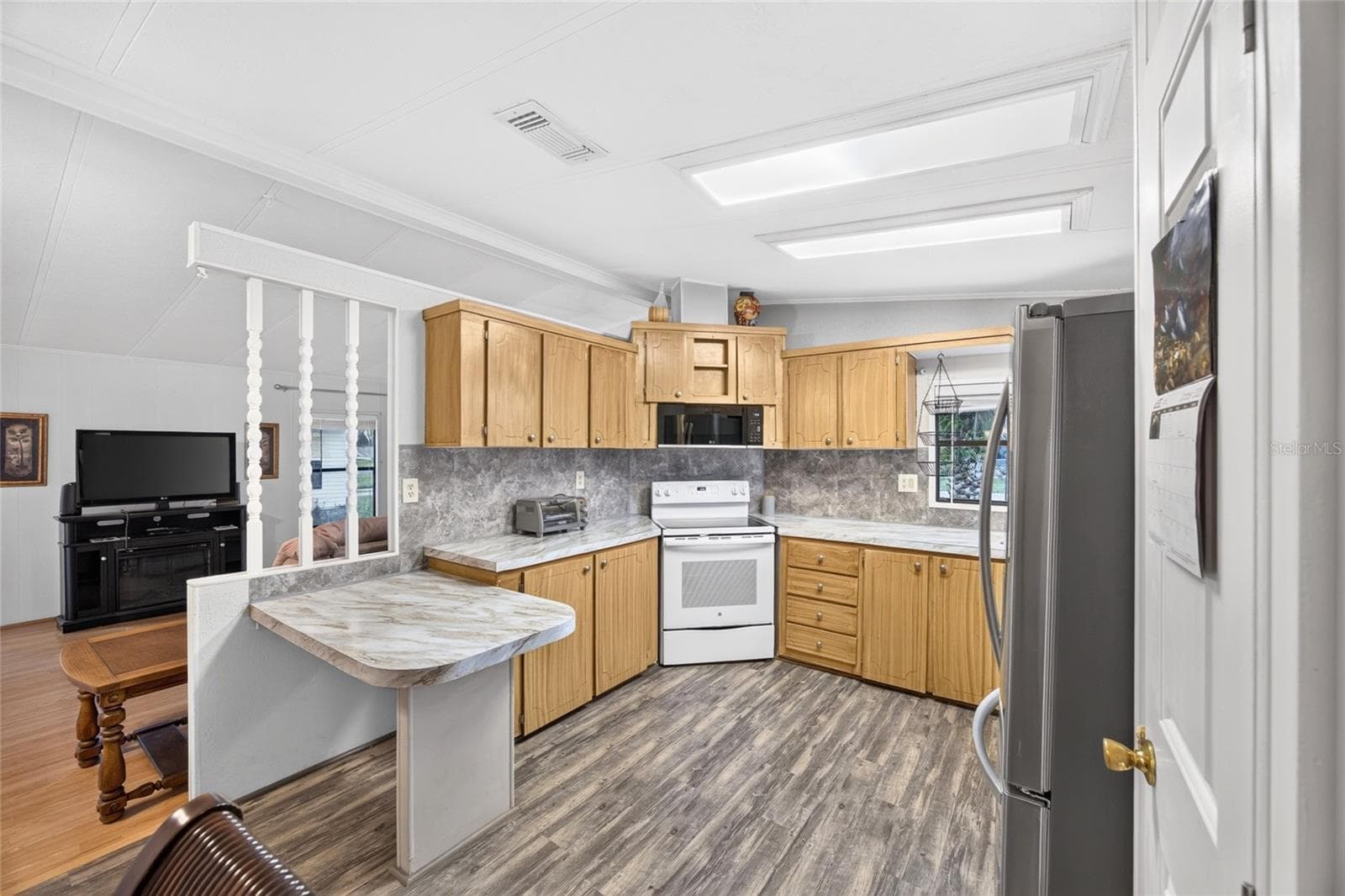 Manufactured Home at 305 S TIMBER TRL, WILDWOOD, photo 9 of 59