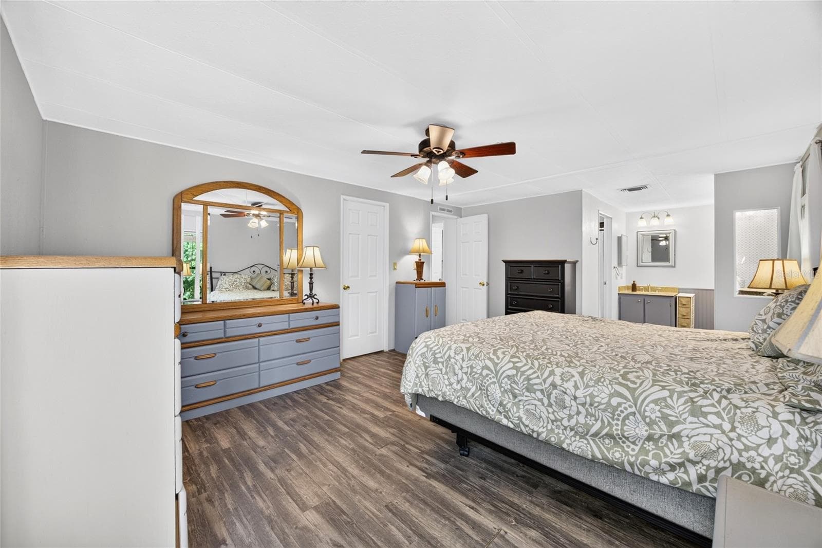 Manufactured Home at 305 S TIMBER TRL, WILDWOOD, photo 29 of 59