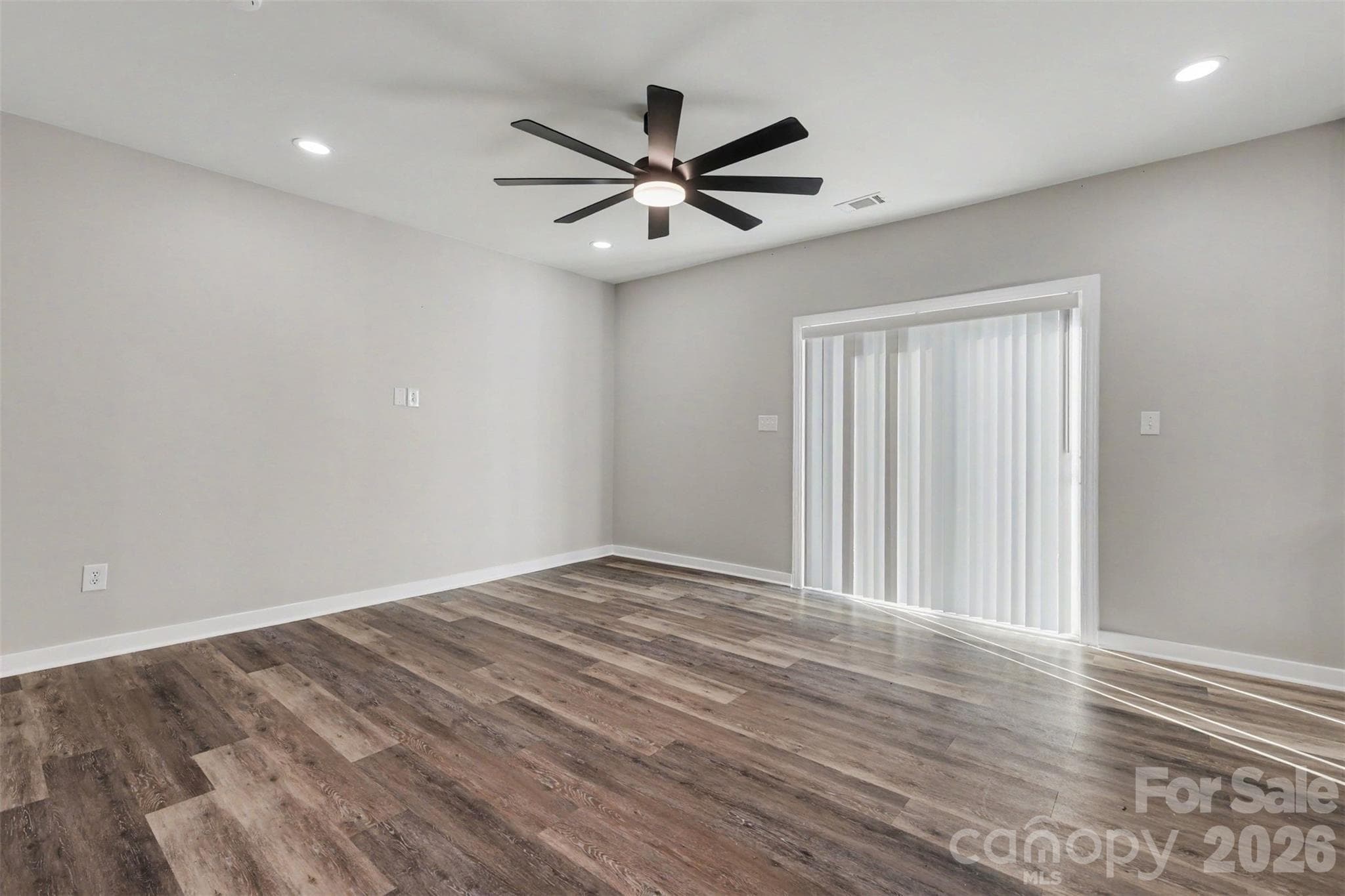 Single Family Residence at 1309 Fairmont Street, Charlotte, photo 7 of 39