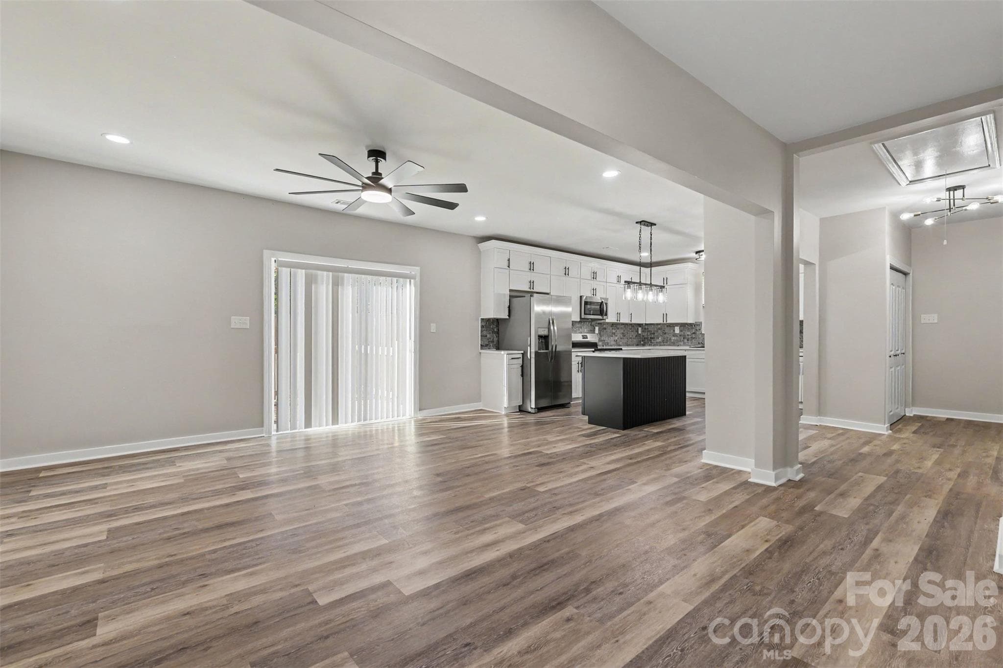 Single Family Residence at 1309 Fairmont Street, Charlotte, photo 8 of 39