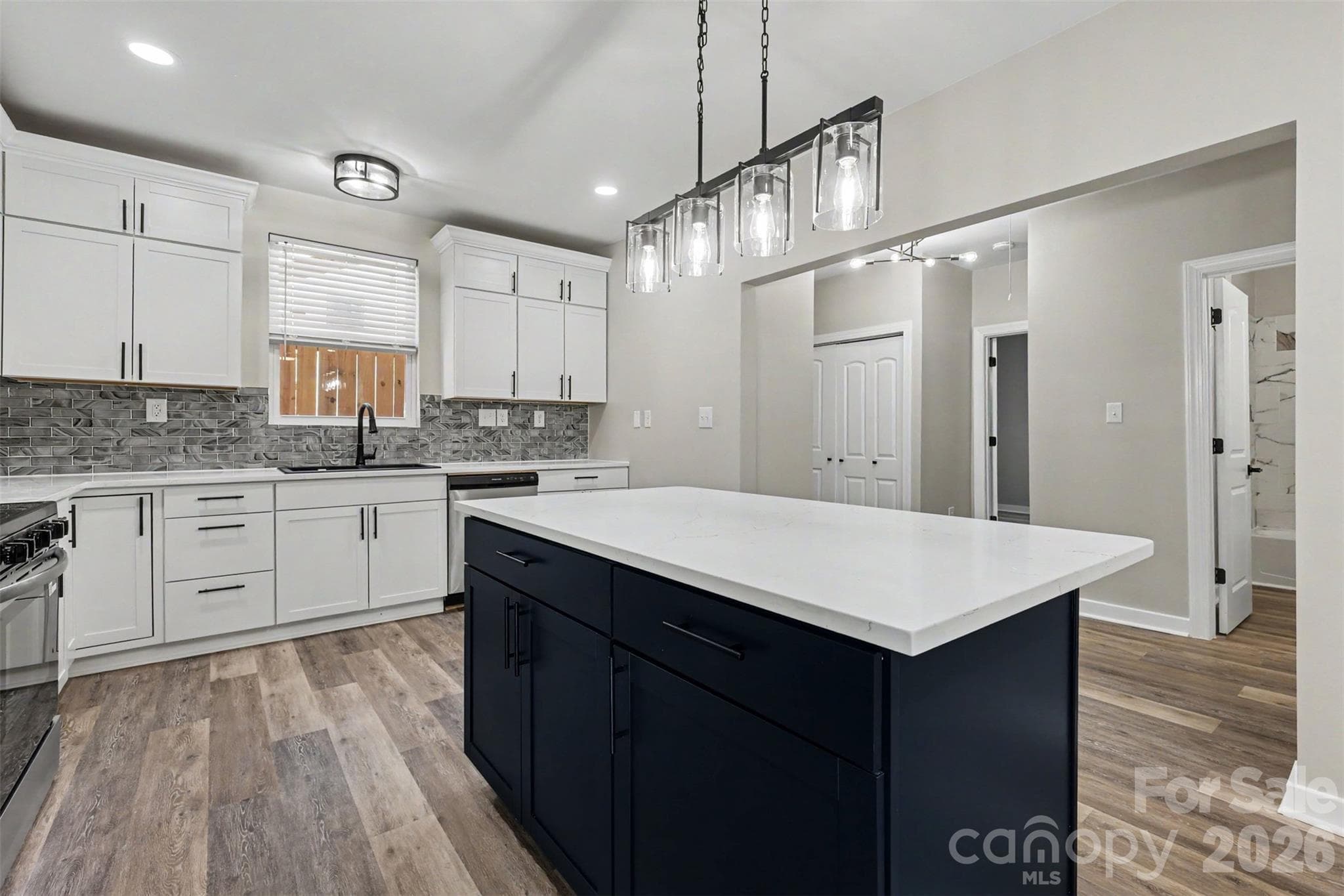 Single Family Residence at 1309 Fairmont Street, Charlotte, photo 16 of 39