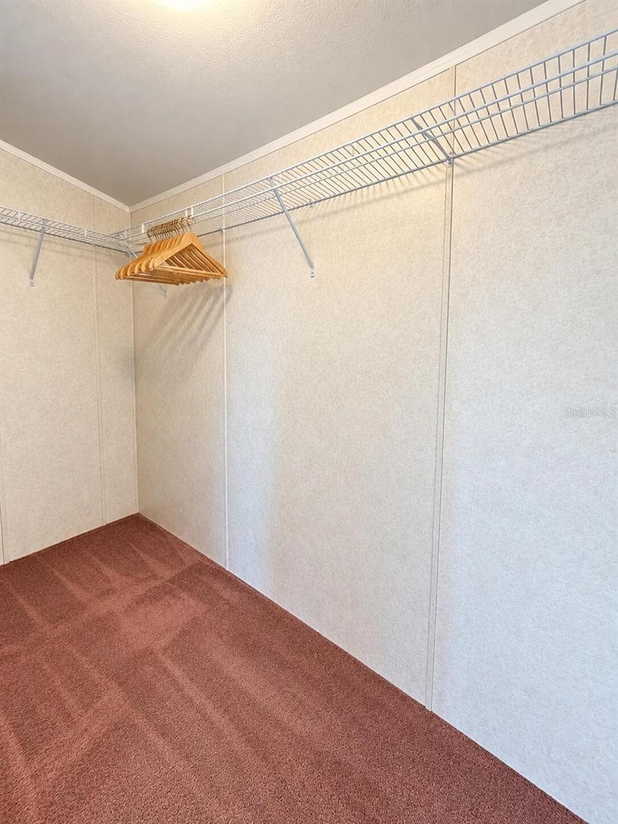 Manufactured Home at 715 SKYVIEW, DAVENPORT, photo 24 of 51