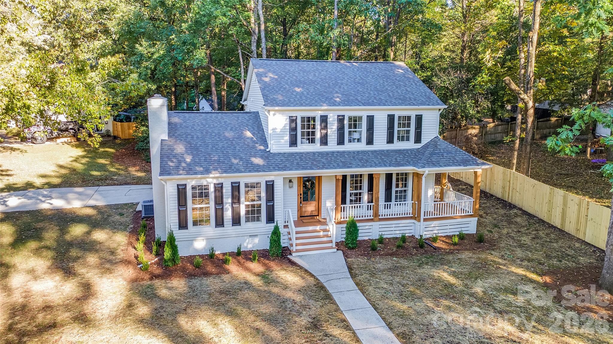 Single Family Residence at 512 Morning Dale Road, Matthews, photo 34 of 39