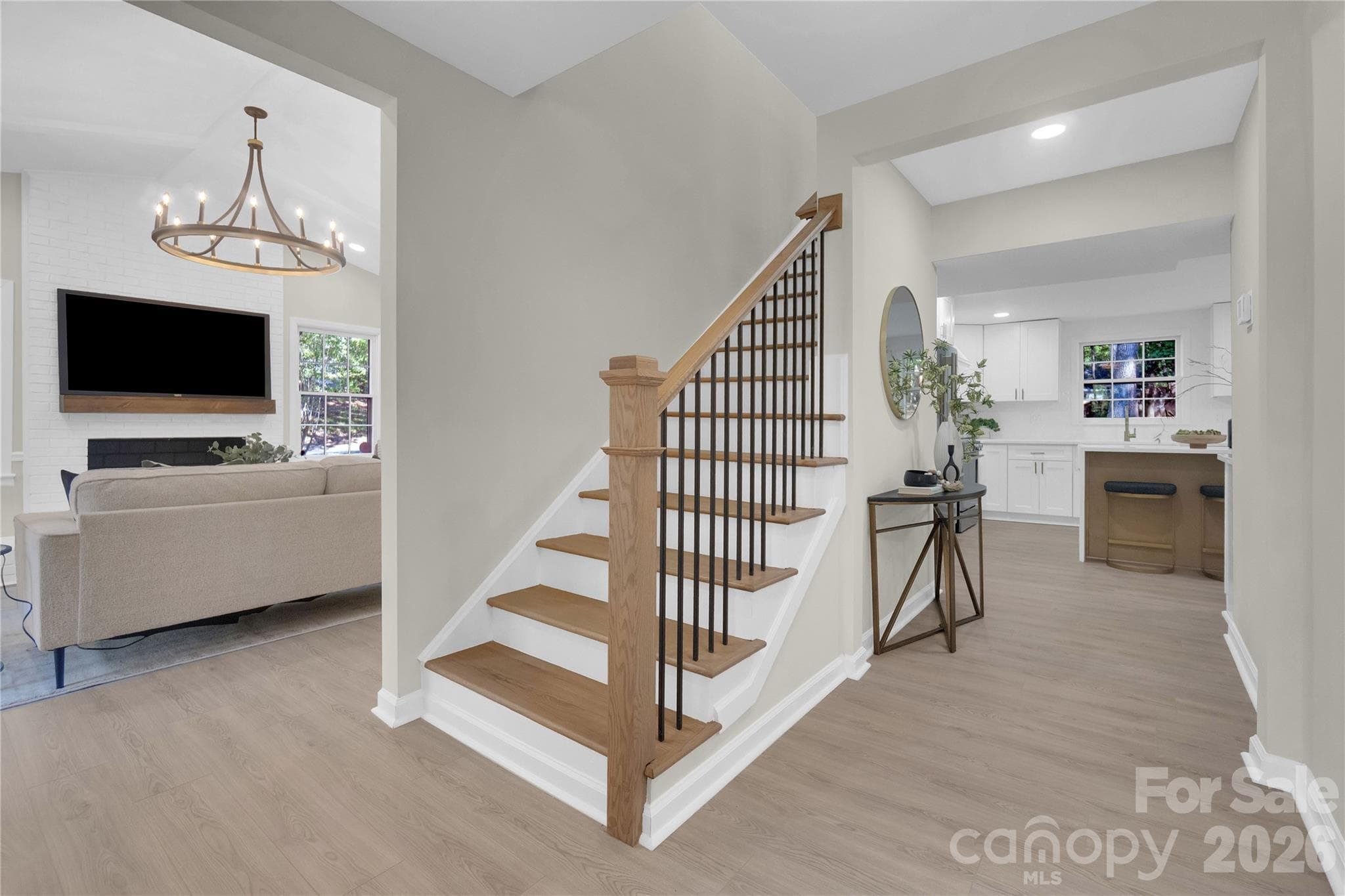 Single Family Residence at 512 Morning Dale Road, Matthews, photo 20 of 39