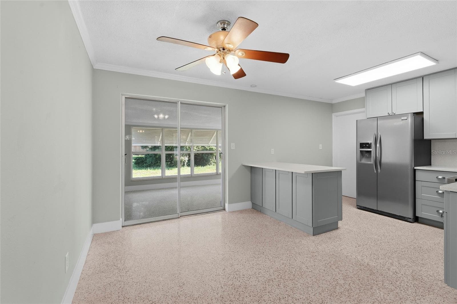 Single Family Residence at 2815 BAY DR, BRADENTON, photo 7 of 32