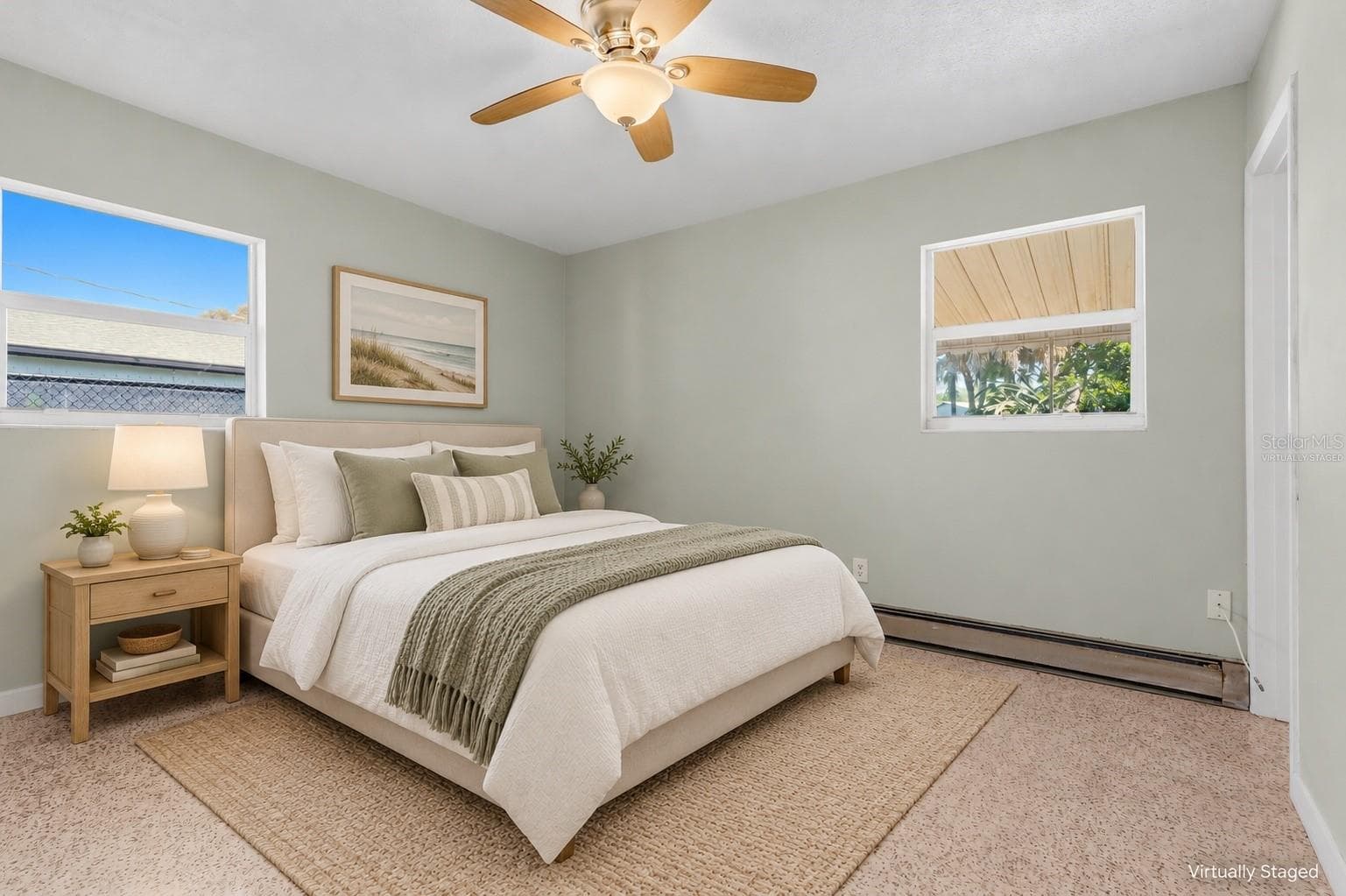 Virtually Staged - 2815 BAY DR, BRADENTON