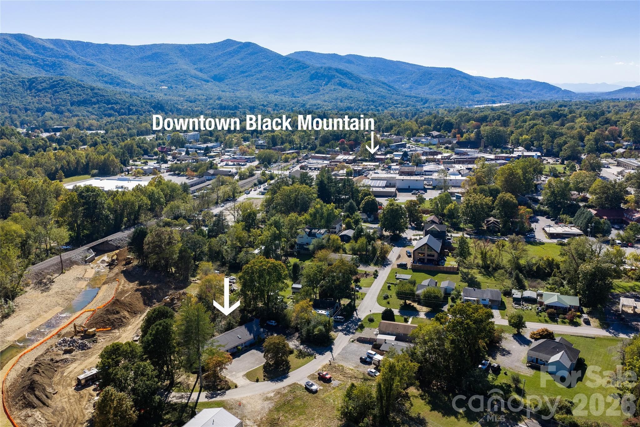 Single Family Residence at 130 Center Avenue, Black Mountain, photo 4 of 29