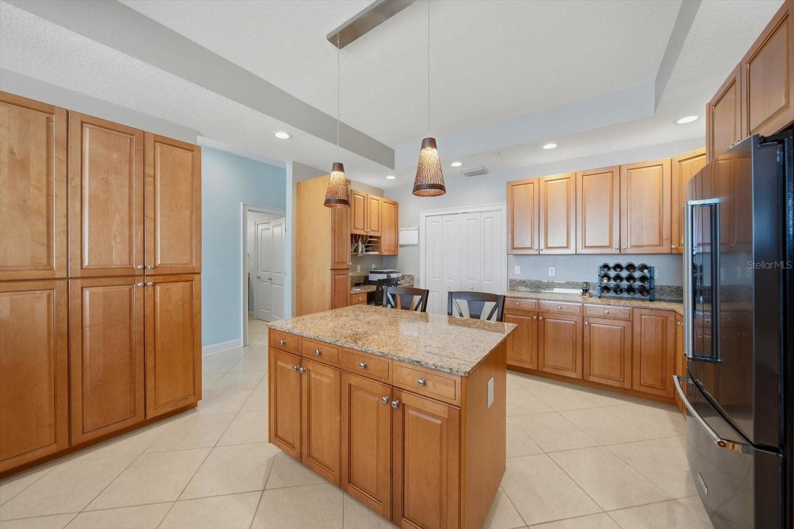 Kitchen with Island - 19600 GULF BLVD #301, INDIAN SHORES