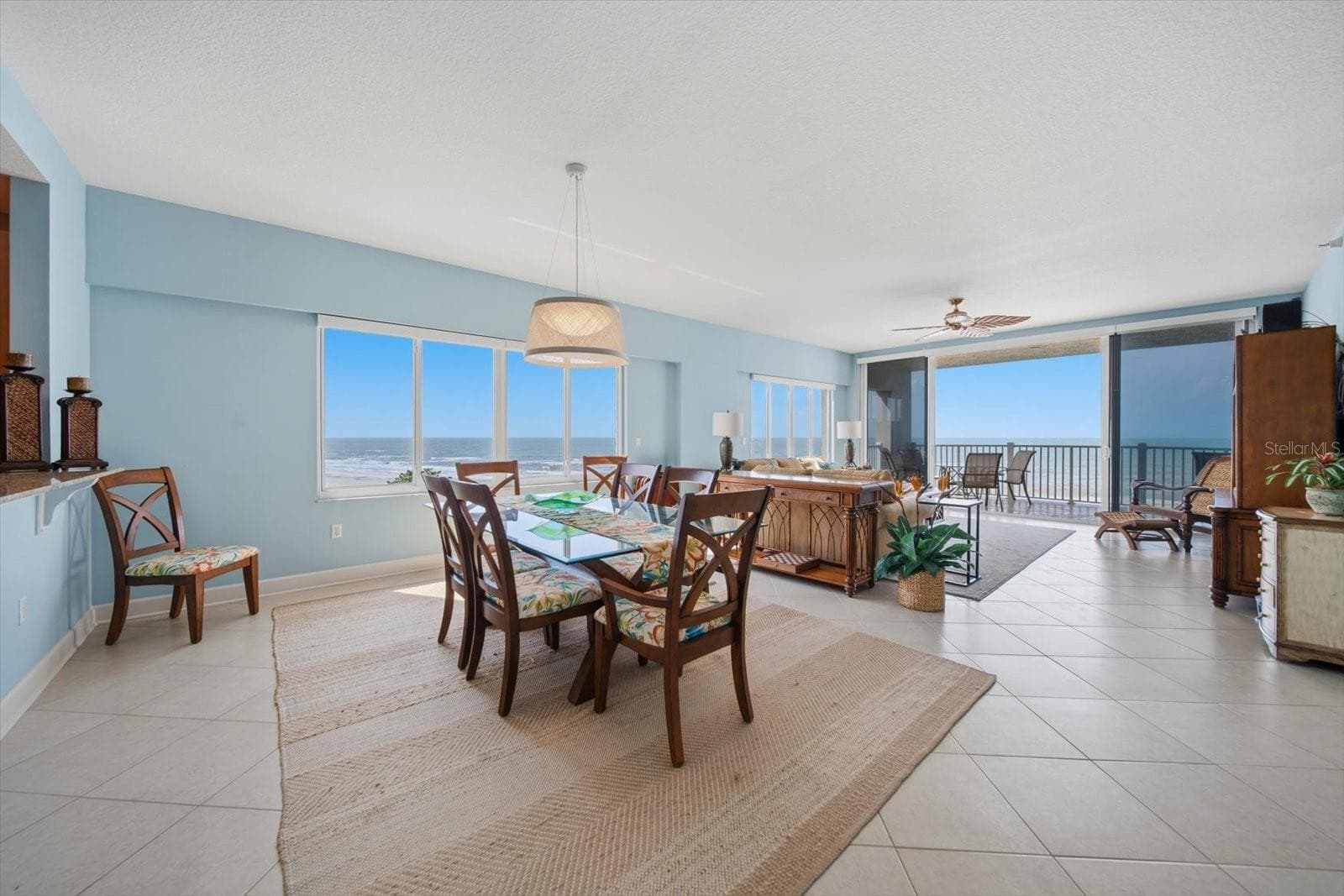 Dining area - 19600 GULF BLVD #301, INDIAN SHORES