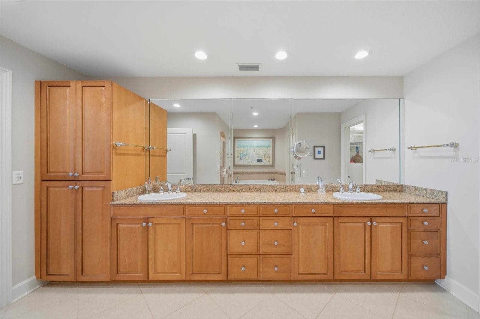 Primary bathroom - 19600 GULF BLVD #301, INDIAN SHORES
