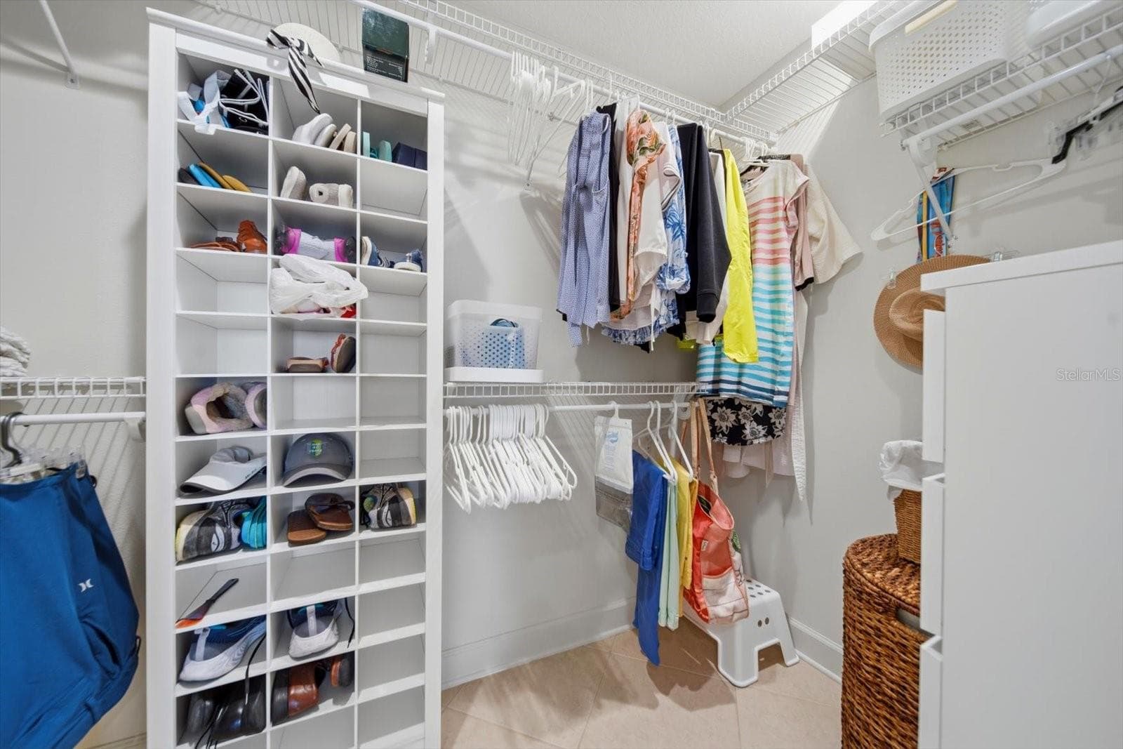 Walk in closet - 19600 GULF BLVD #301, INDIAN SHORES