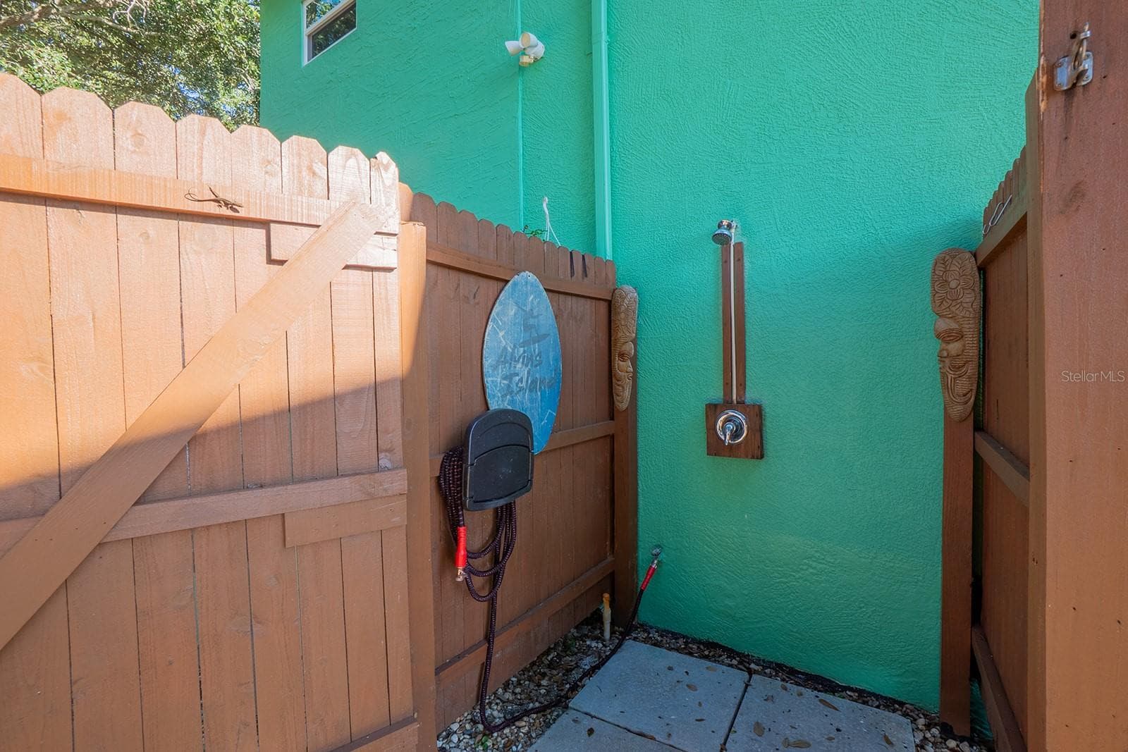 outdoor shower - 2709 JOHN BULL ST, FLAGLER BEACH