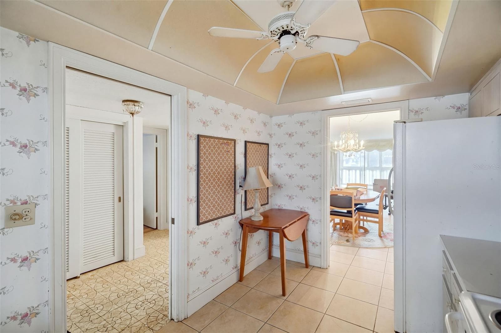 Condominium at 131 BLUFF VIEW DR #107, BELLEAIR BLUFFS, photo 9 of 27