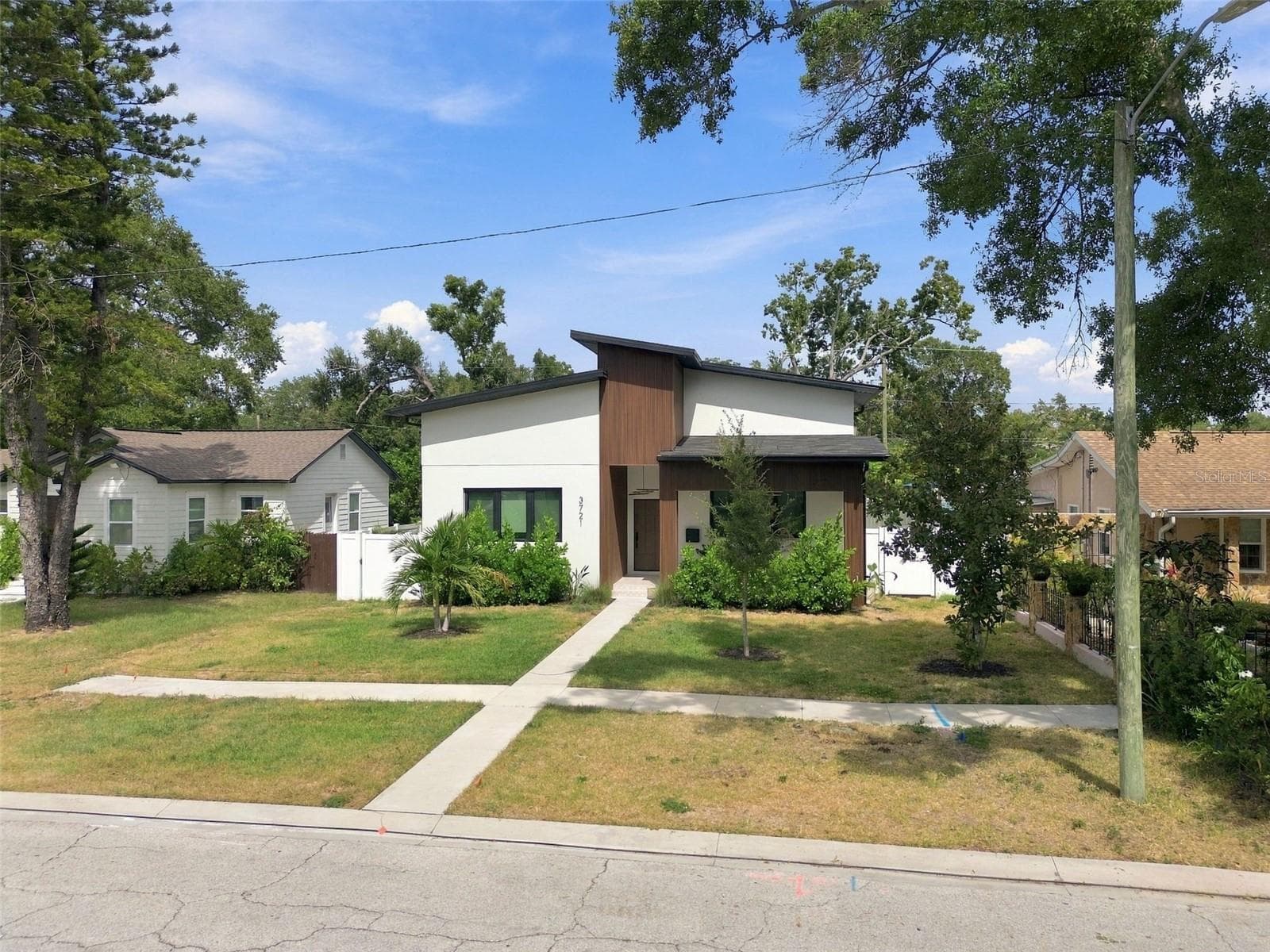Single Family Residence at 3721 6TH AVE N, ST PETERSBURG, photo 68 of 71