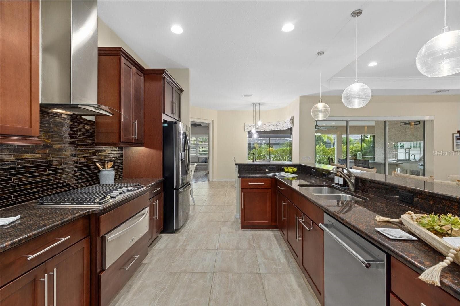 Single Family Residence at 575 FORE DR, BRADENTON, photo 20 of 78