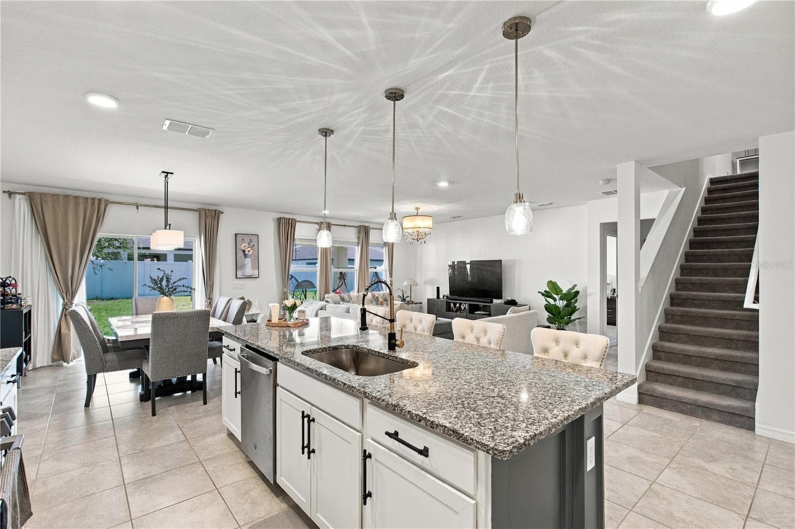 Single Family Residence at 1217 MICHELANGELO LN, WINTER HAVEN, photo 15 of 72