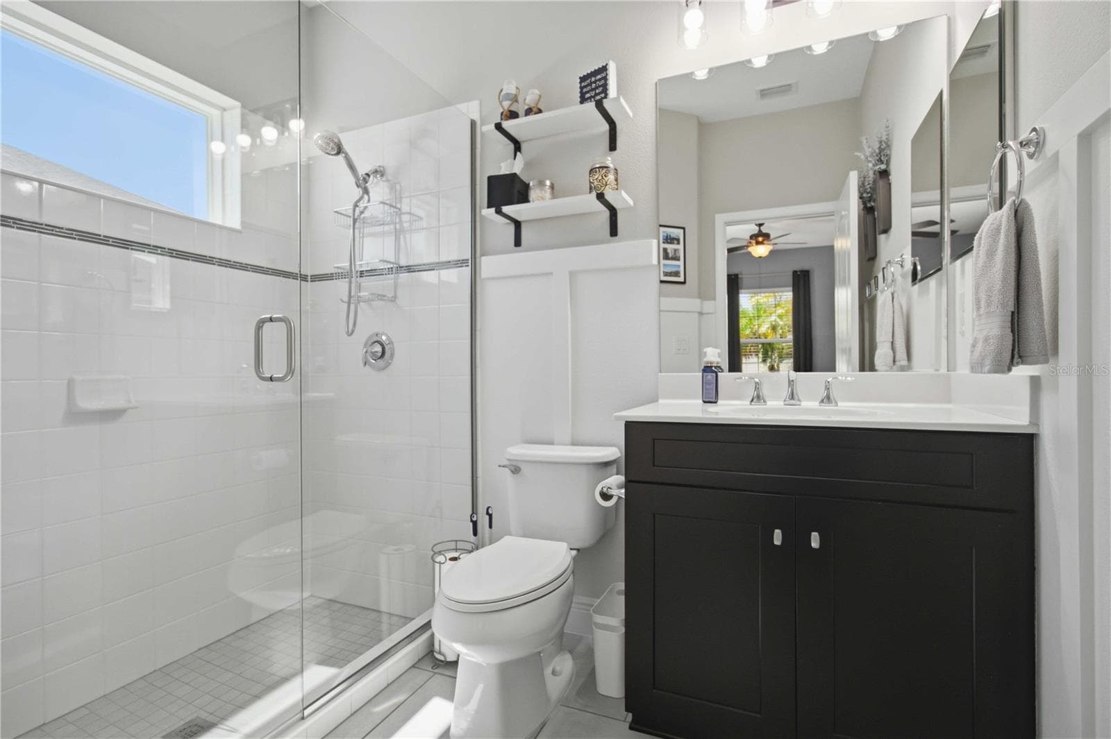 Single Family Residence at 16931 ROSEDOWN GLN, PARRISH, photo 14 of 44