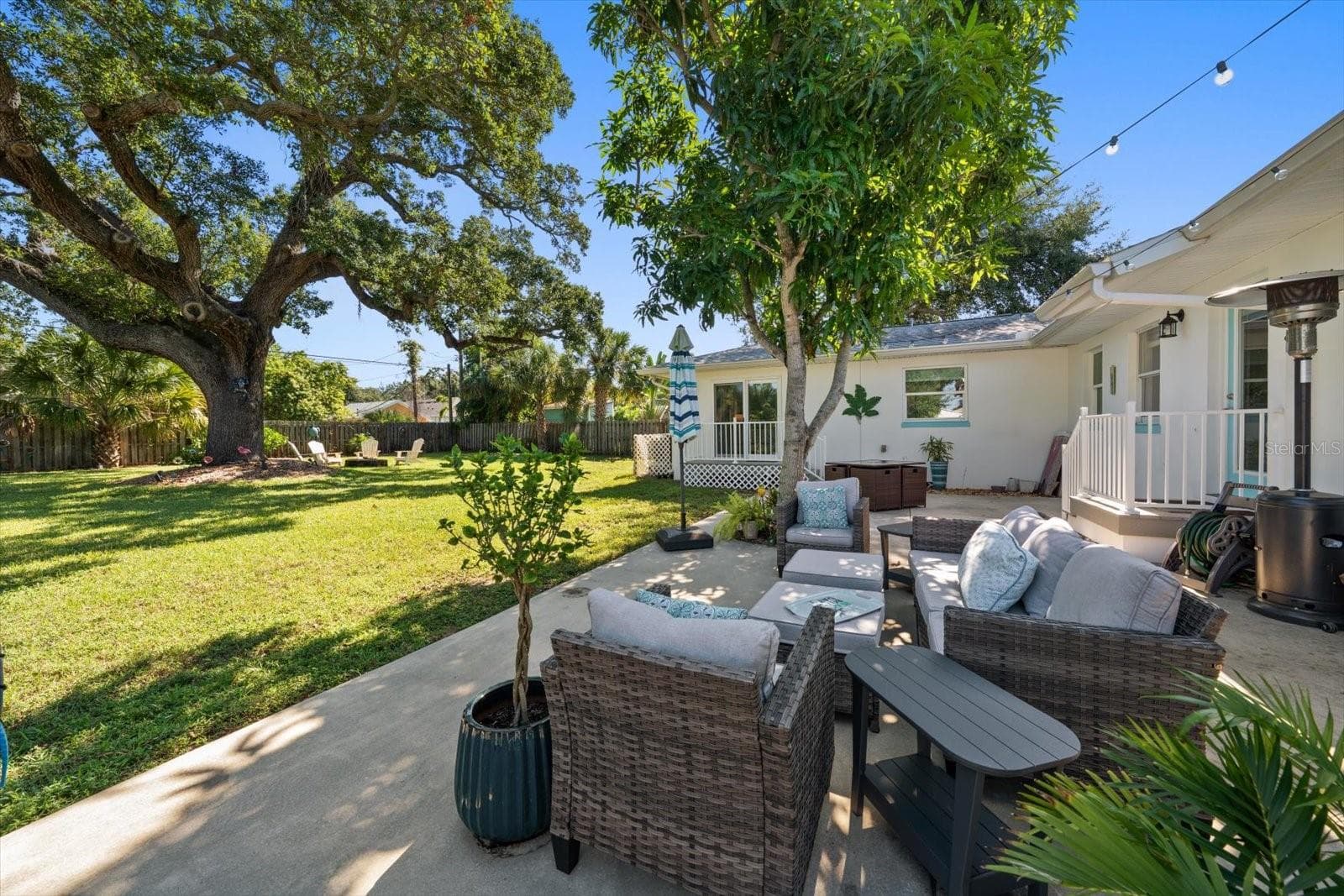 The newly poured patio is perfect for outdoor entertainment - 2534 BAYSIDE DR S, ST PETERSBURG