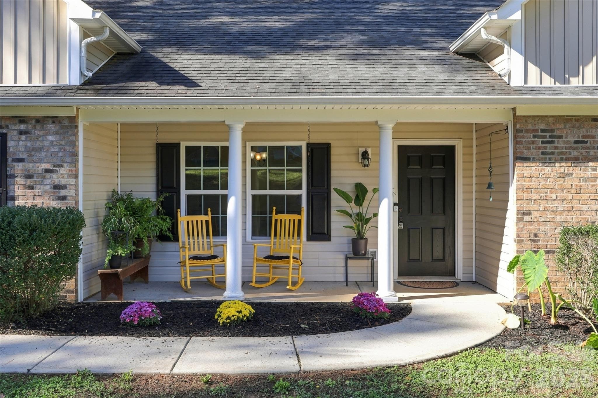 Single Family Residence at 123 Sherham Way, Rock Hill, photo 5 of 36