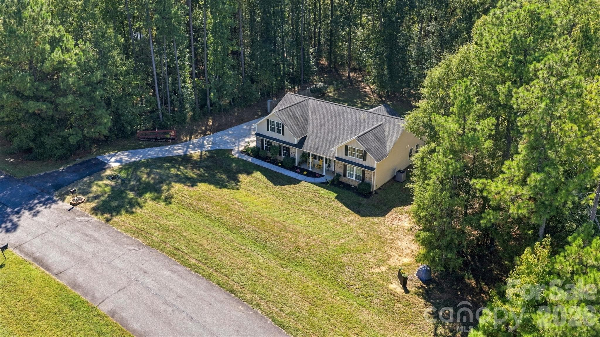 Single Family Residence at 123 Sherham Way, Rock Hill, photo 32 of 36