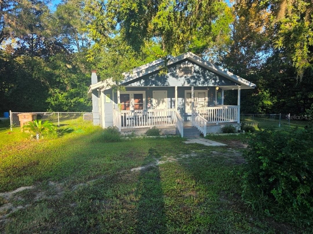 Single Family Residence at 2506 NE 19TH CT, OCALA, photo 2 of 9
