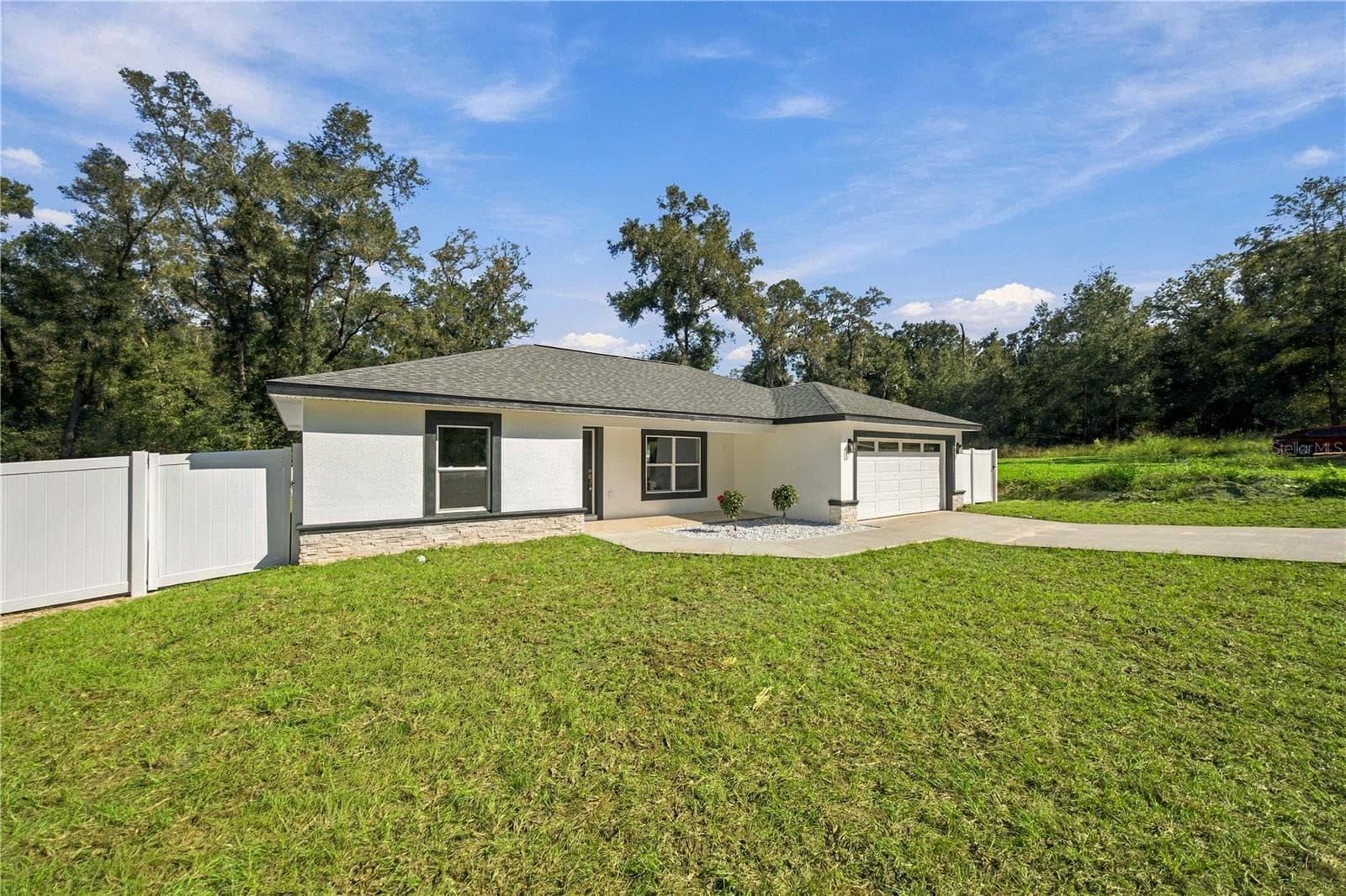 Single Family Residence at 3969 SE 140TH PL, SUMMERFIELD, photo 3 of 29