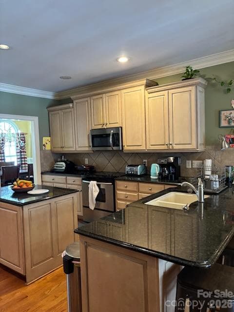 Single Family Residence at 122 Upper Oak Drive, Statesville, photo 21 of 48