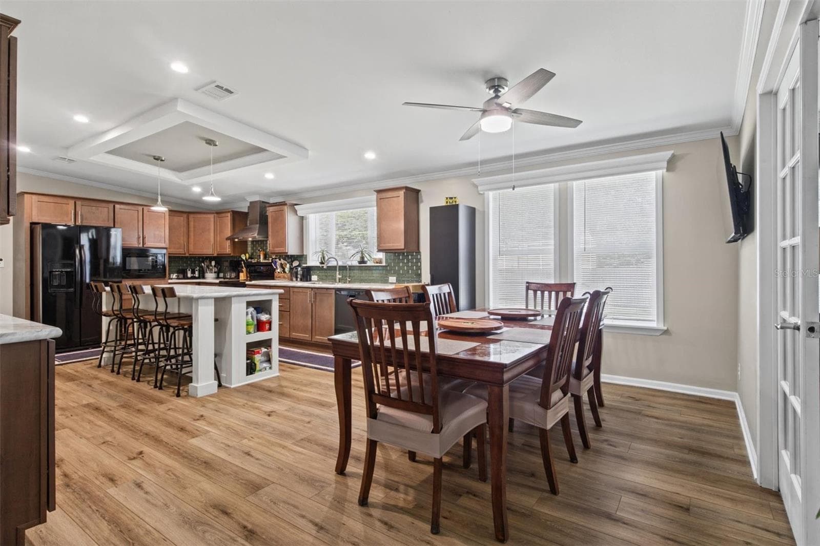 Manufactured Home at 2125 MYRTLE RD, LAKELAND, photo 9 of 47