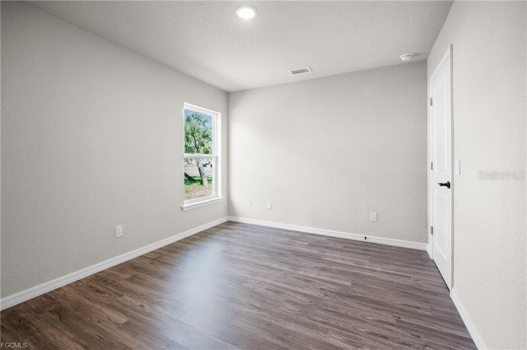 Single Family Residence at 2944 BELLEVILLE TER, NORTH PORT, photo 17 of 27