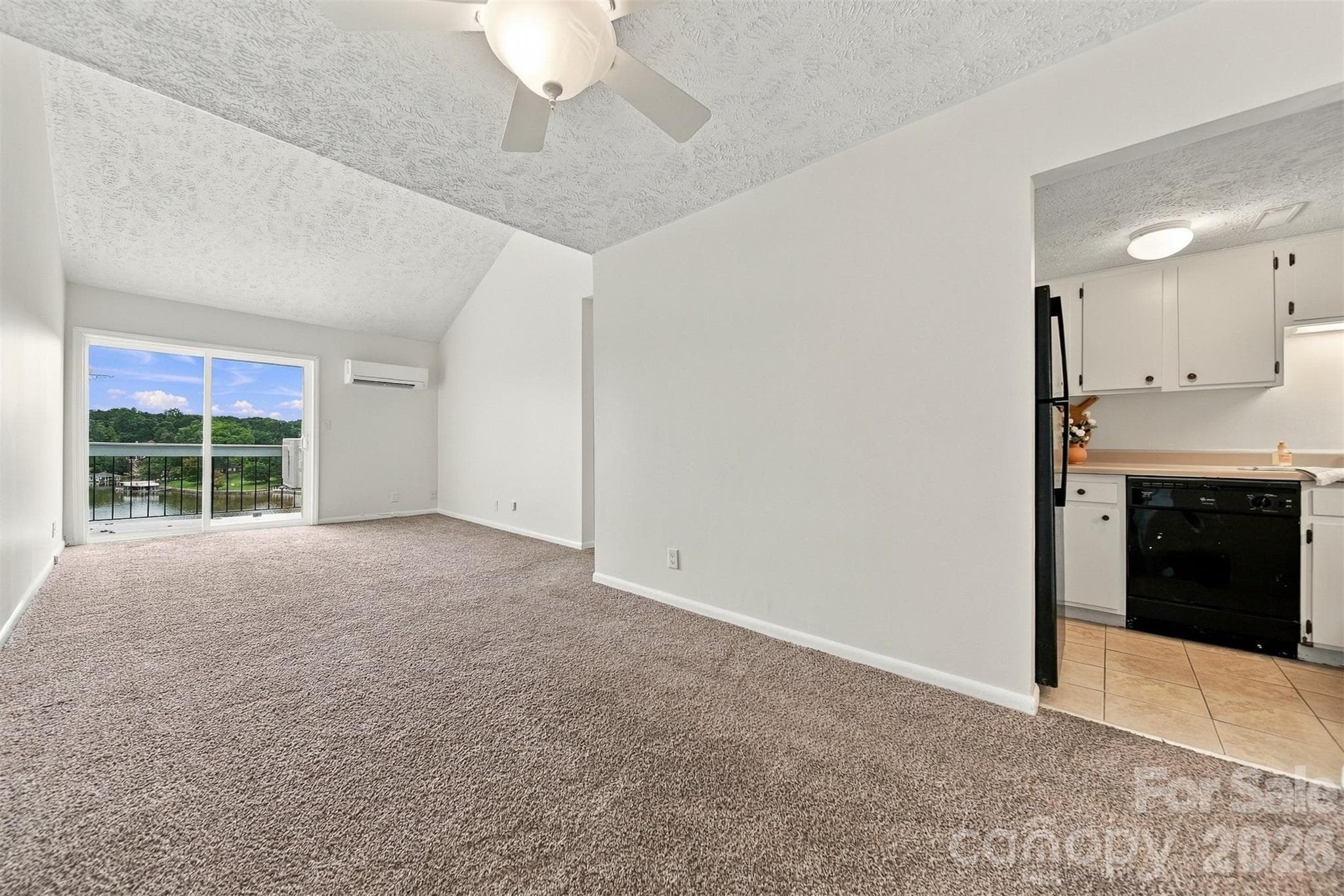 Condominium at 1050 21st Avenue NW, Hickory, photo 34 of 42