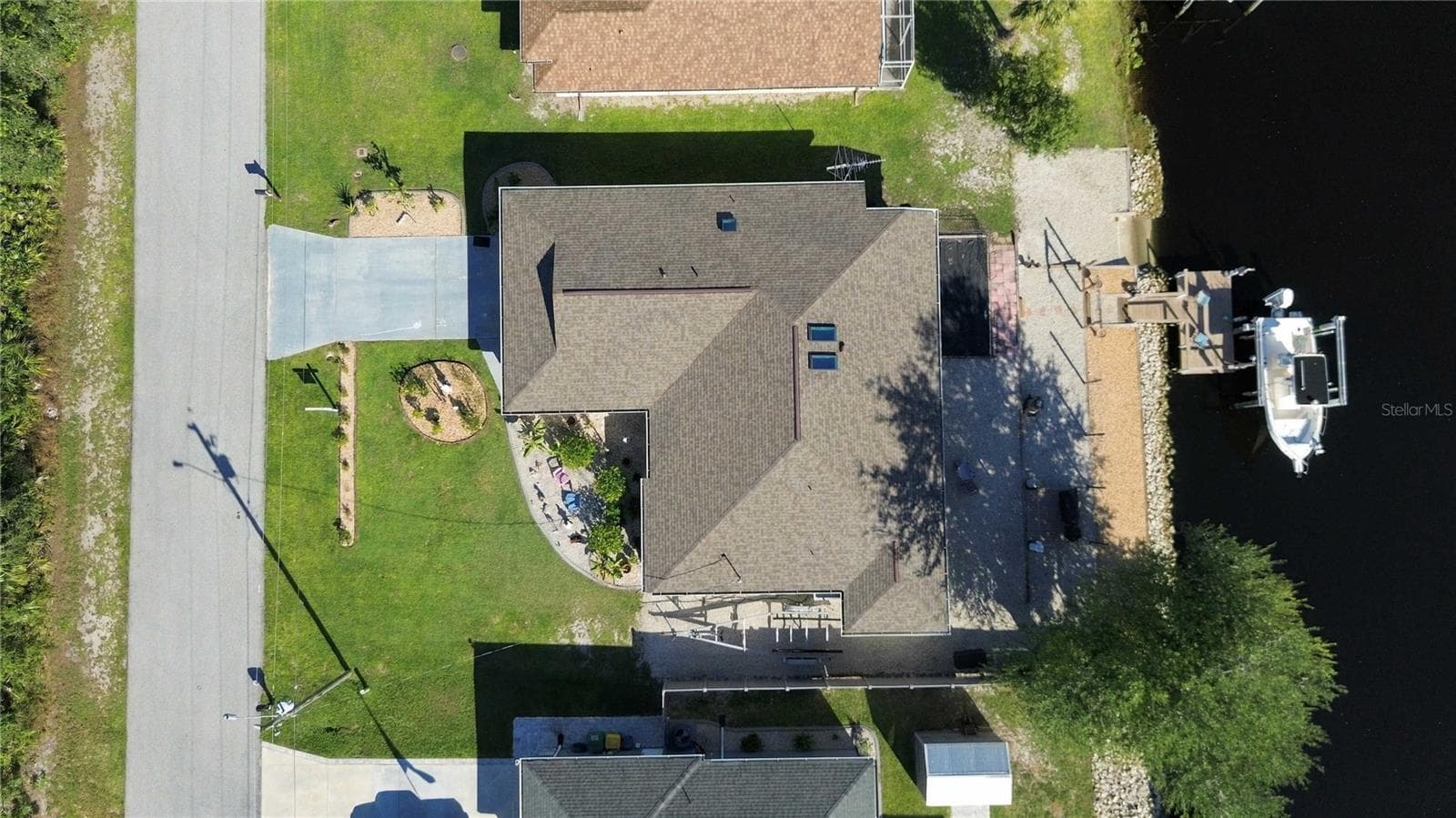 Single Family Residence at 17341 ROBINSON AVE, PORT CHARLOTTE, photo 4 of 66