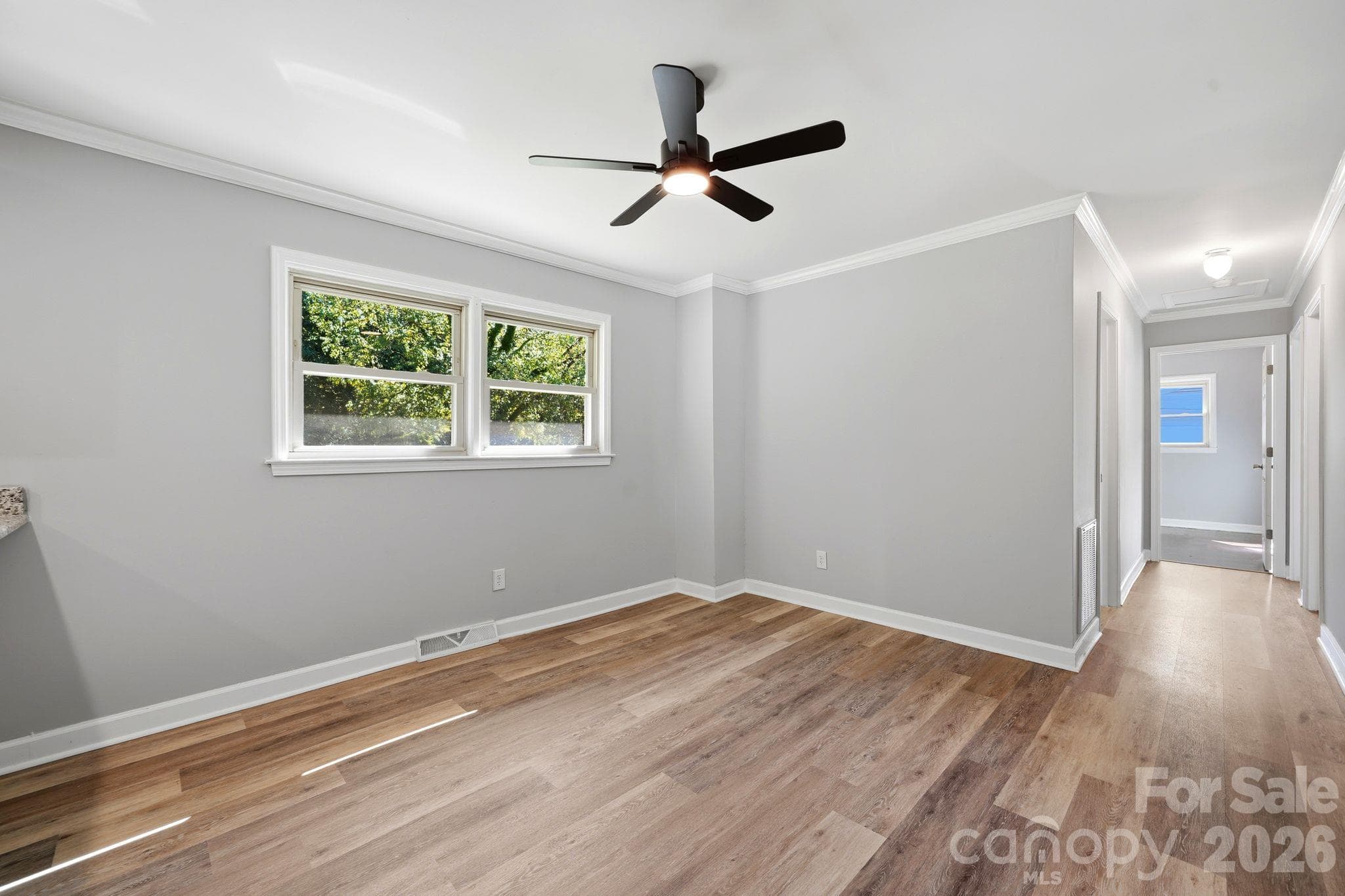 Single Family Residence at 754 Vancouver Lane, Gastonia, photo 17 of 34