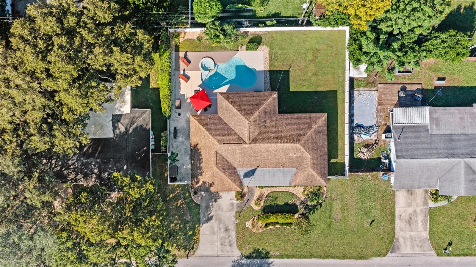Single Family Residence at 1324 WHITACRE DR, CLEARWATER, photo 39 of 41