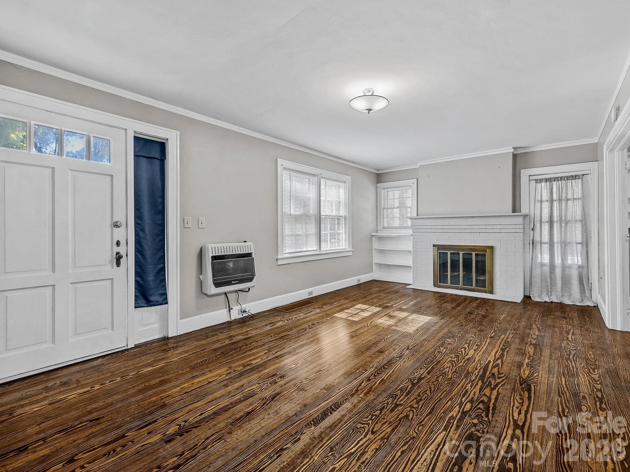 Single Family Residence at 130 School Drive, Clifton, photo 7 of 48