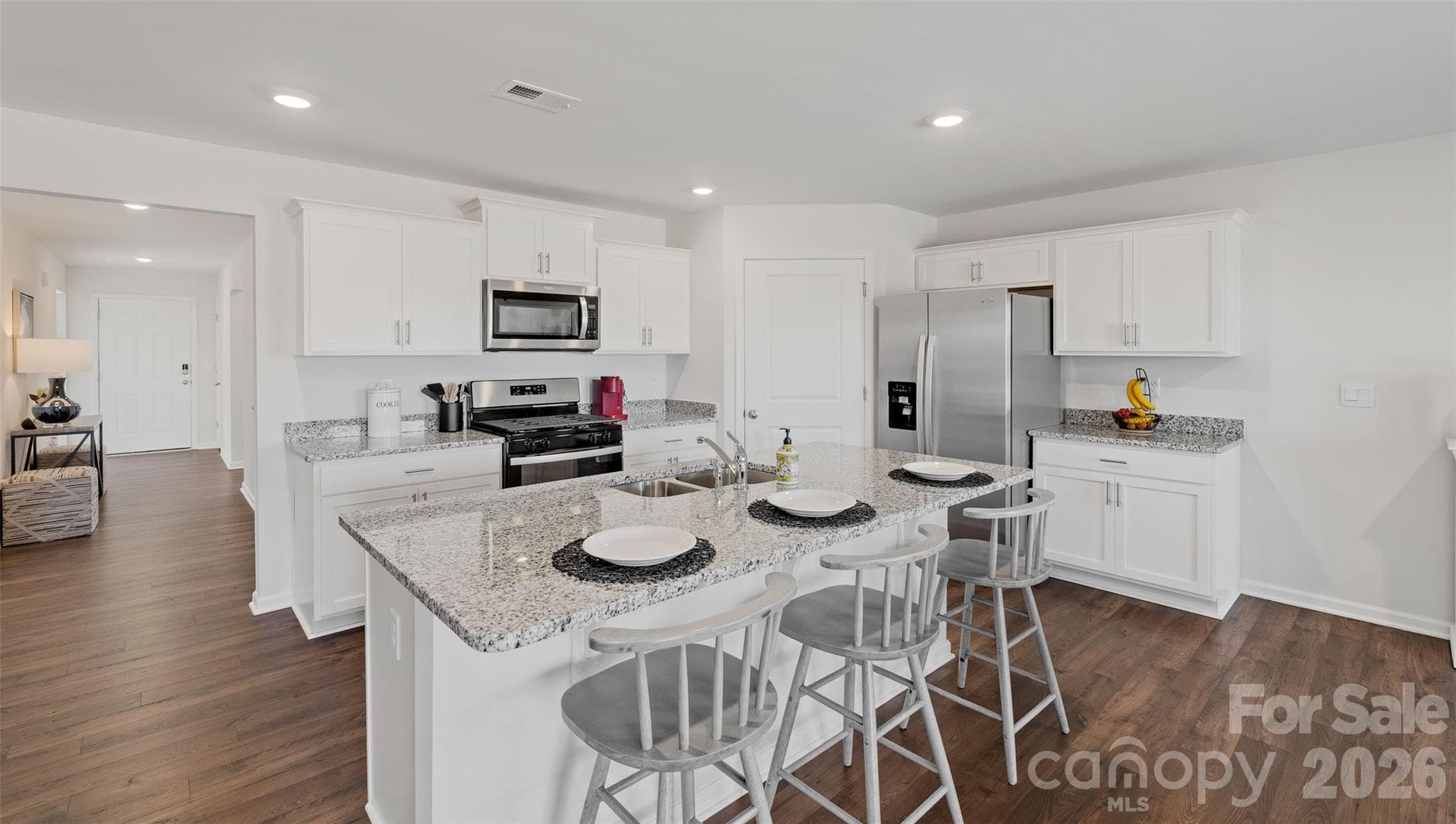 Single Family Residence at 1149 Foxberry Lane, Maiden, photo 5 of 21