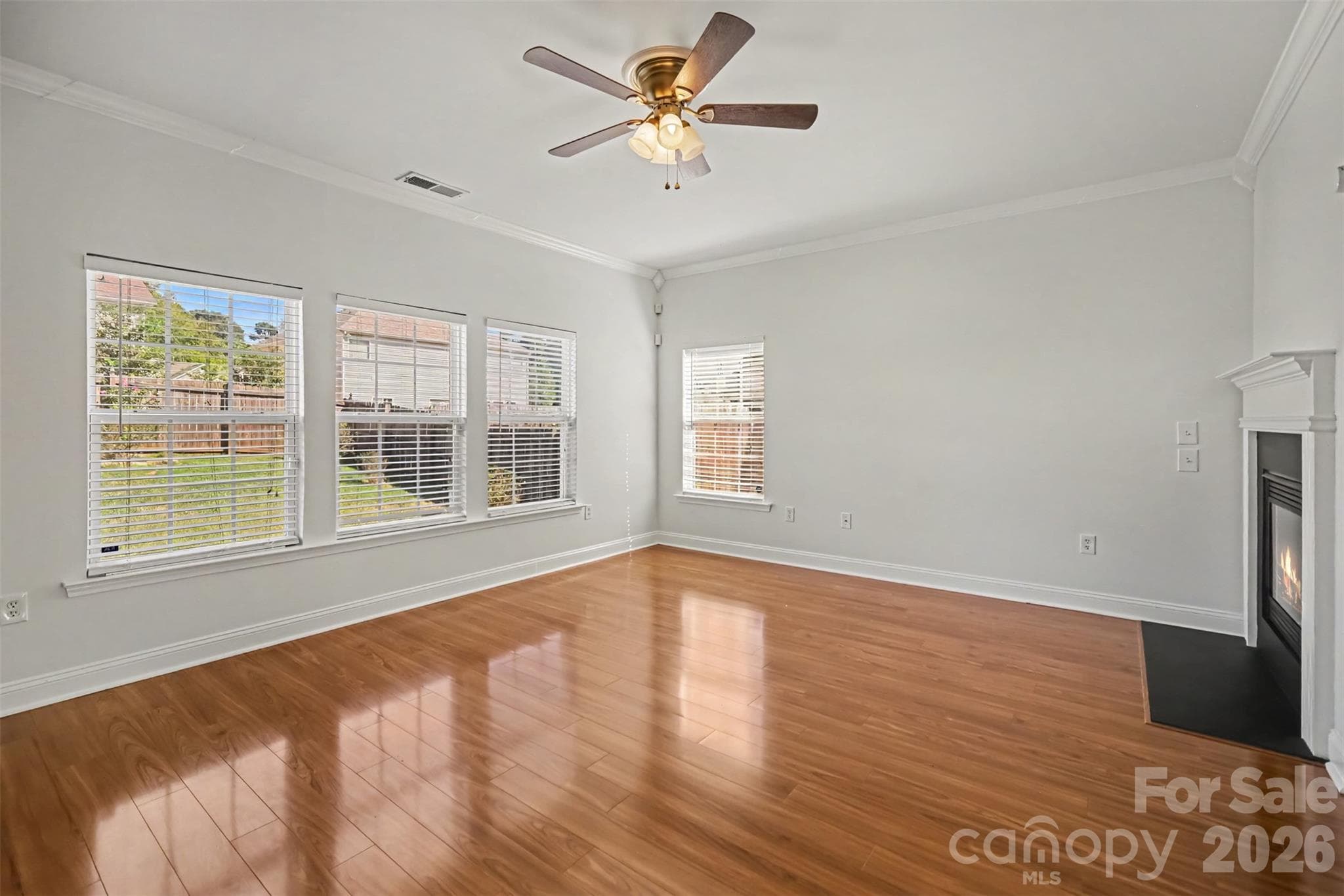 Single Family Residence at 10033 Markus Drive, Mint Hill, photo 7 of 40