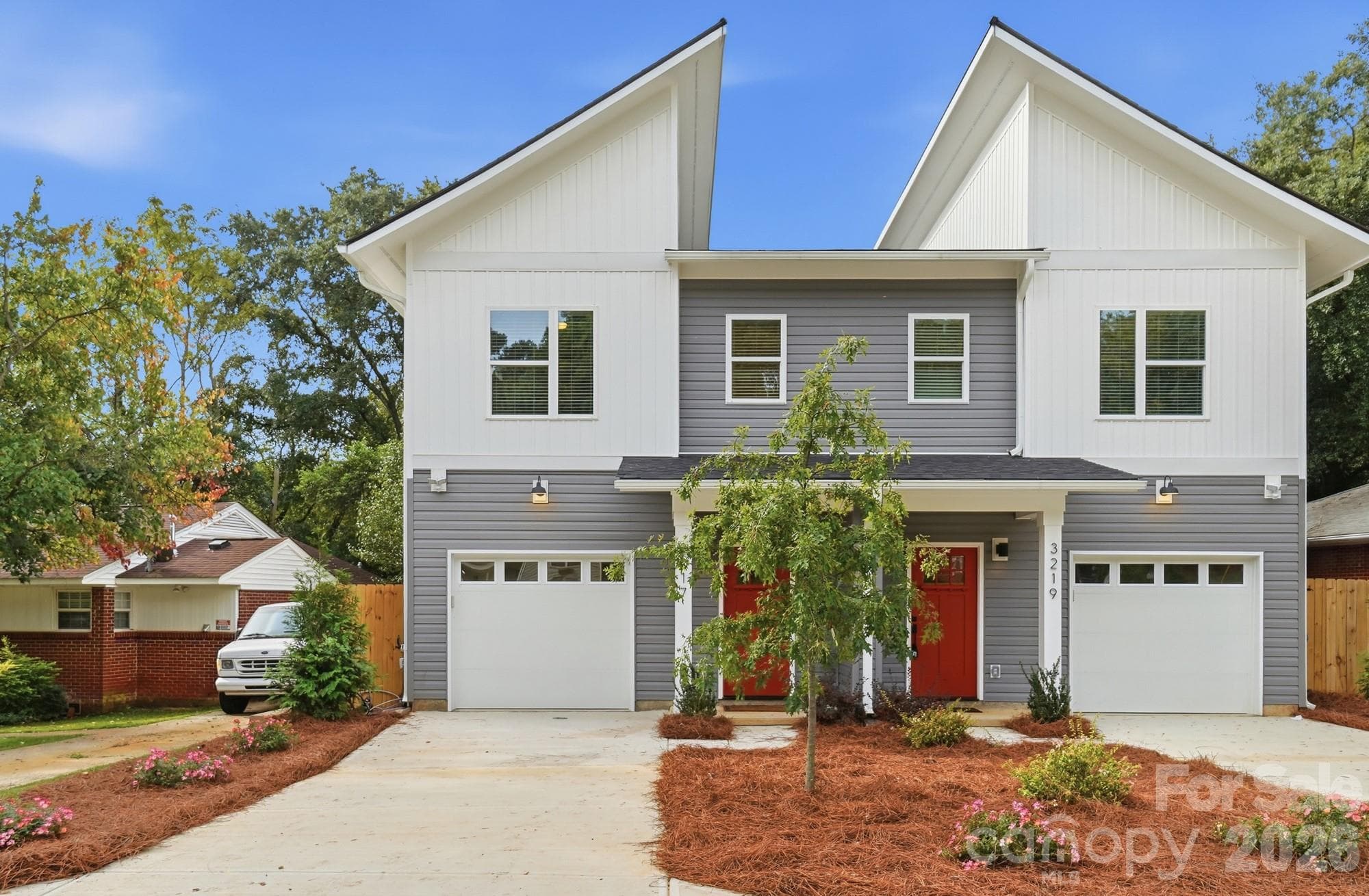 Single Family Residence at 3217 Credenza Road, Charlotte, photo 2 of 48