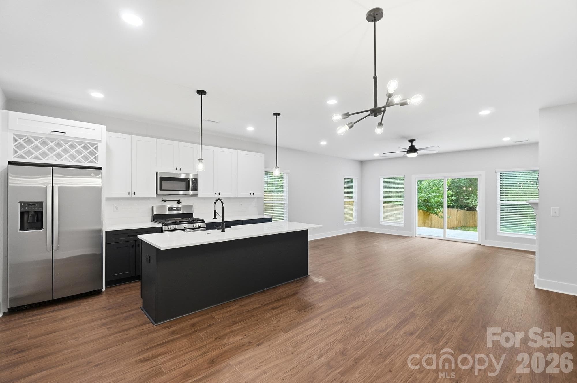 Single Family Residence at 3217 Credenza Road, Charlotte, photo 6 of 48