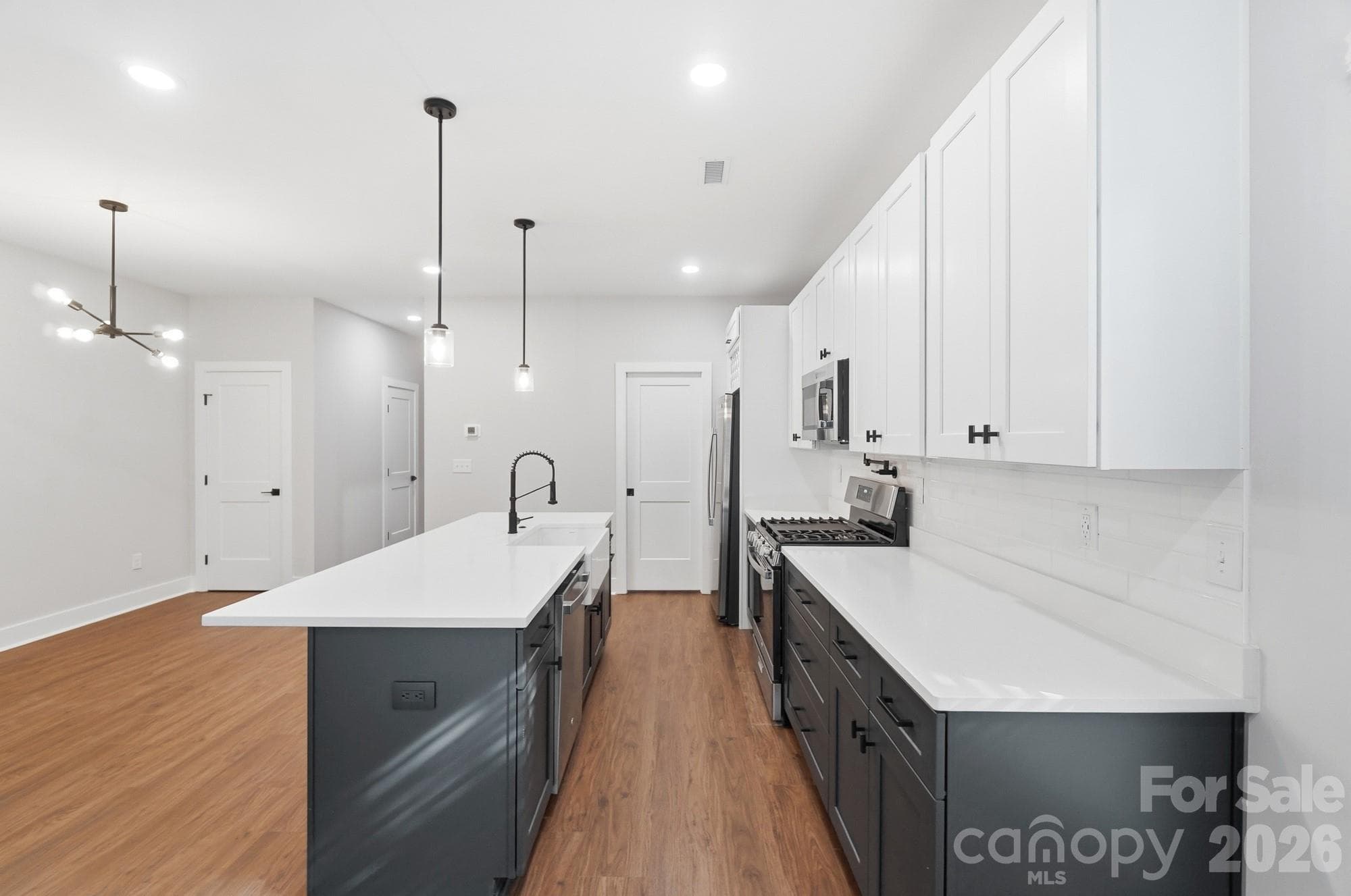 Single Family Residence at 3217 Credenza Road, Charlotte, photo 12 of 48