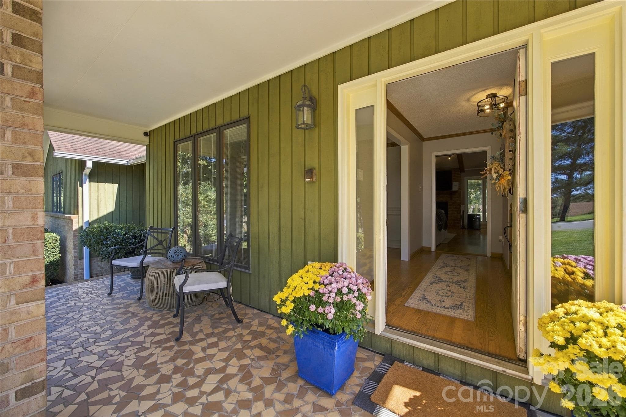Single Family Residence at 146 Renaissance Place, Statesville, photo 7 of 48