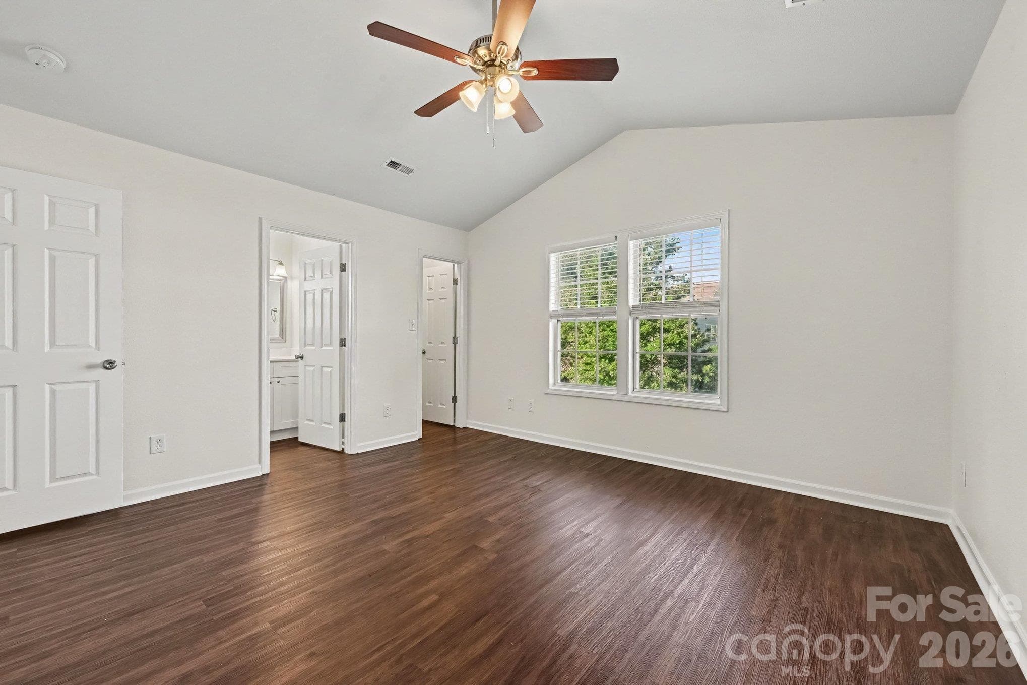 Single Family Residence at 10502 Glory Meadow Court, Charlotte, photo 9 of 16