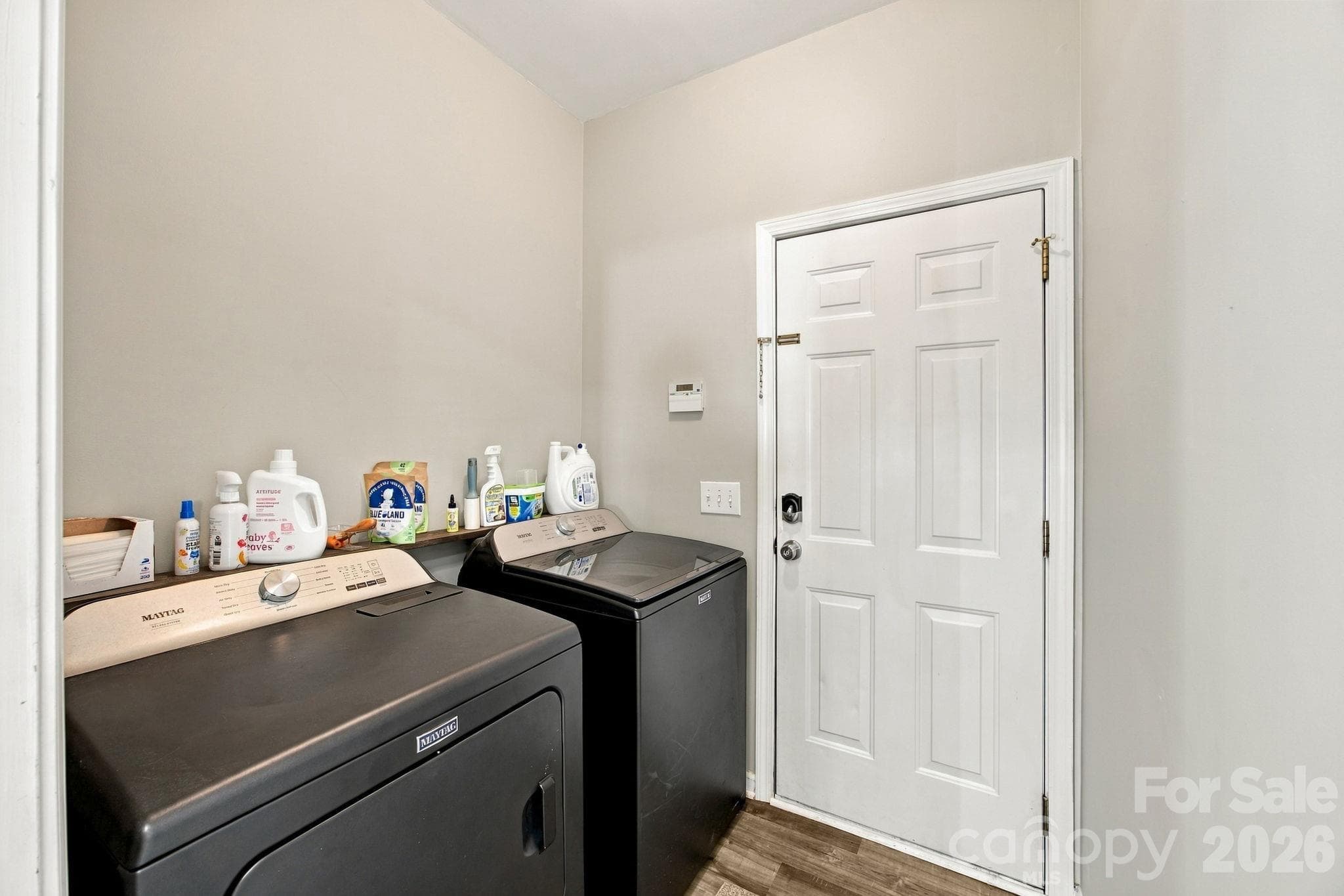 Single Family Residence at 6730 Reedy Creek Road, Charlotte, photo 17 of 48