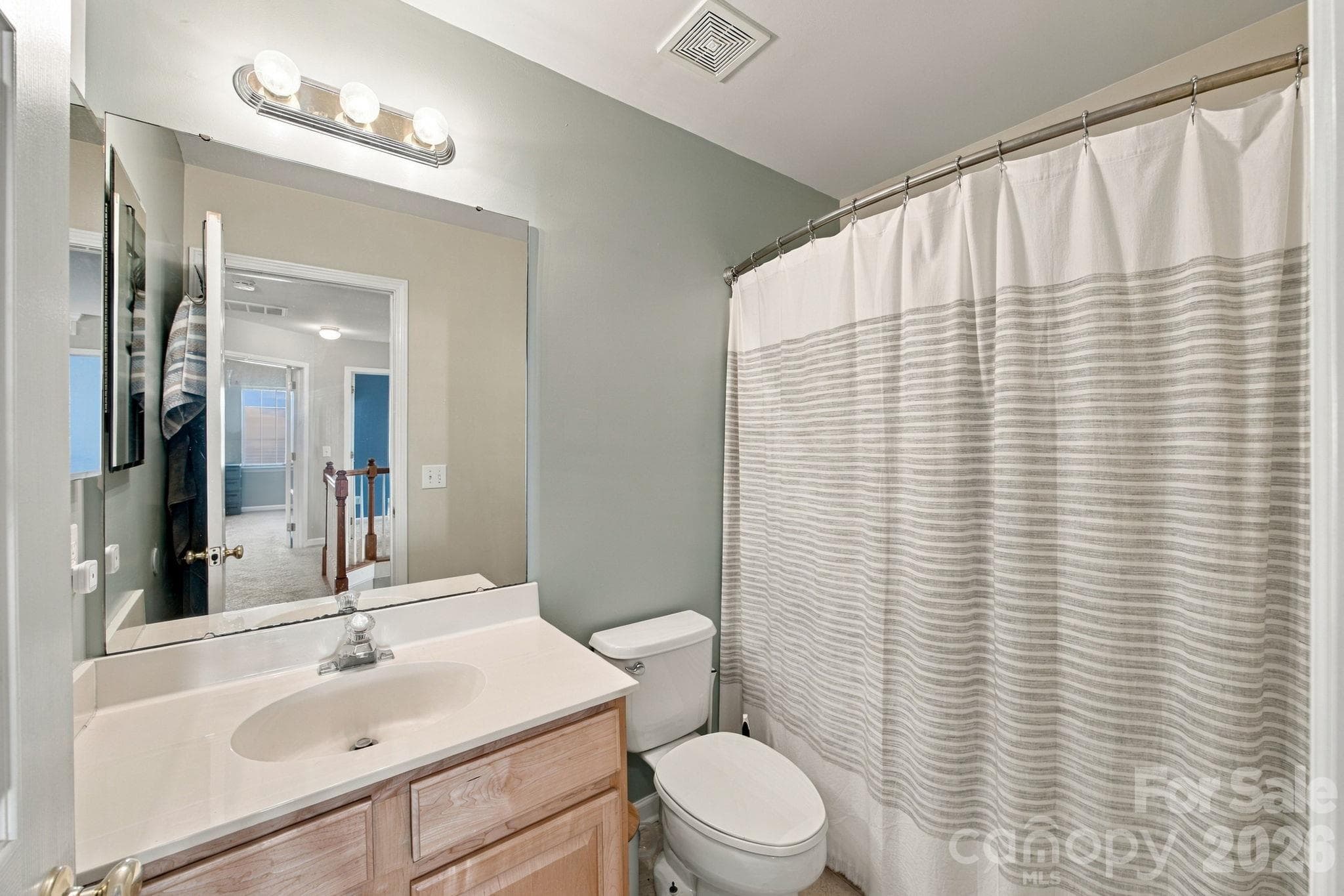 Single Family Residence at 6730 Reedy Creek Road, Charlotte, photo 19 of 48