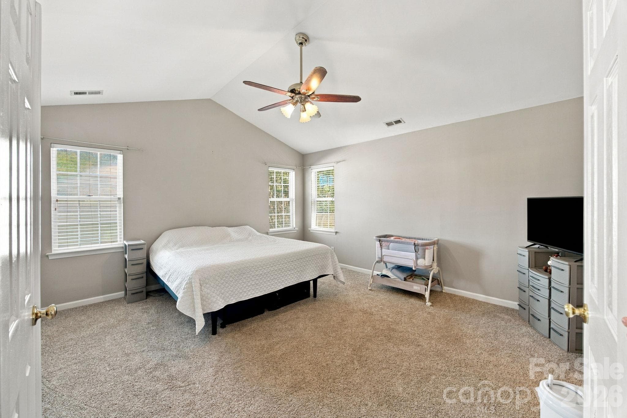 Single Family Residence at 6730 Reedy Creek Road, Charlotte, photo 22 of 48