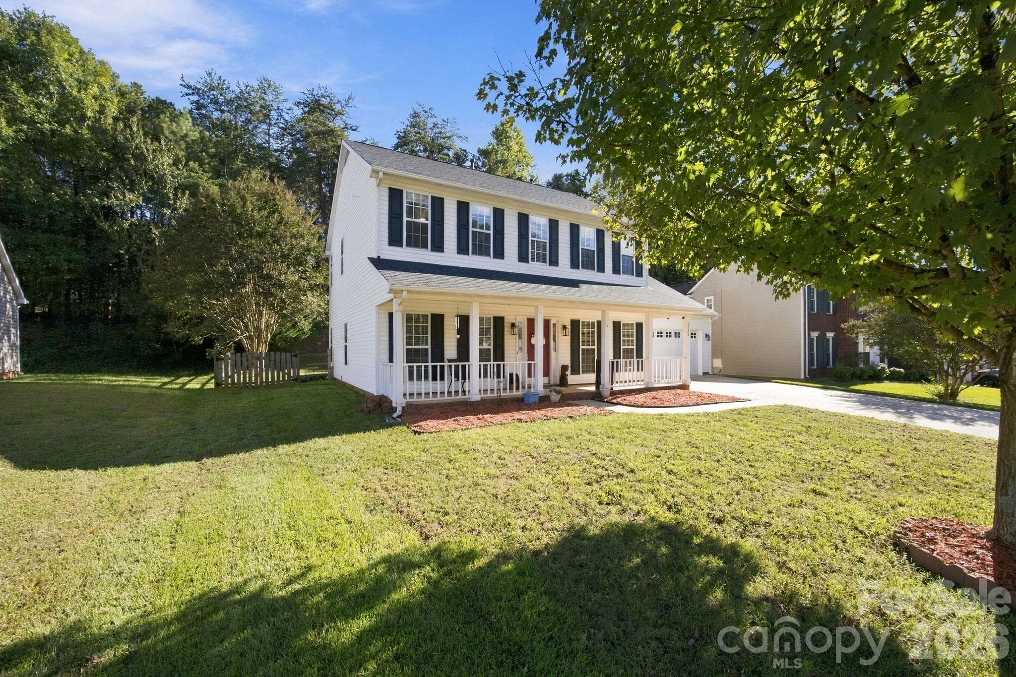 Single Family Residence at 6730 Reedy Creek Road, Charlotte, photo 38 of 48