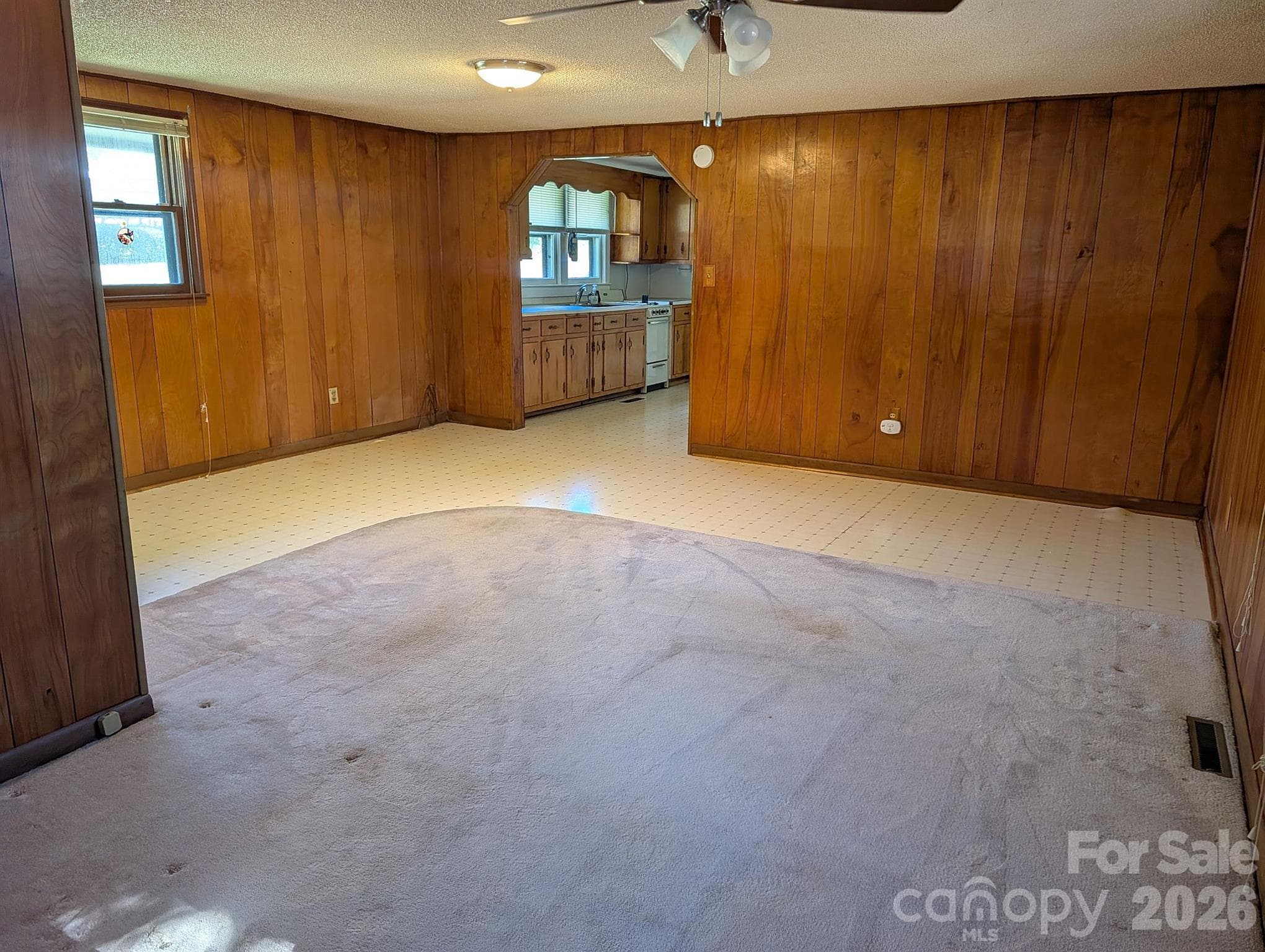 Single Family Residence at 4053 Roddey Road, Catawba, photo 14 of 55