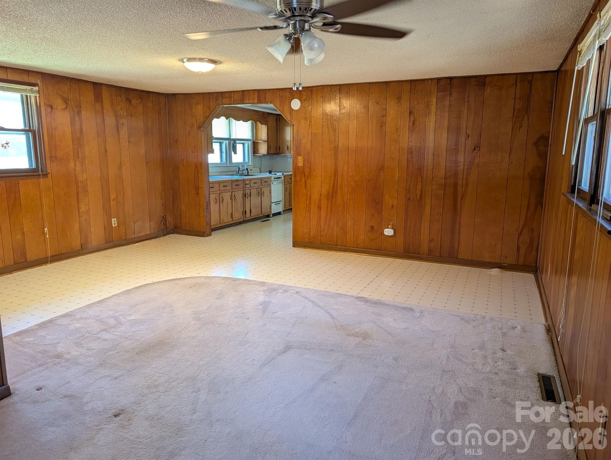 Single Family Residence at 4053 Roddey Road, Catawba, photo 15 of 55