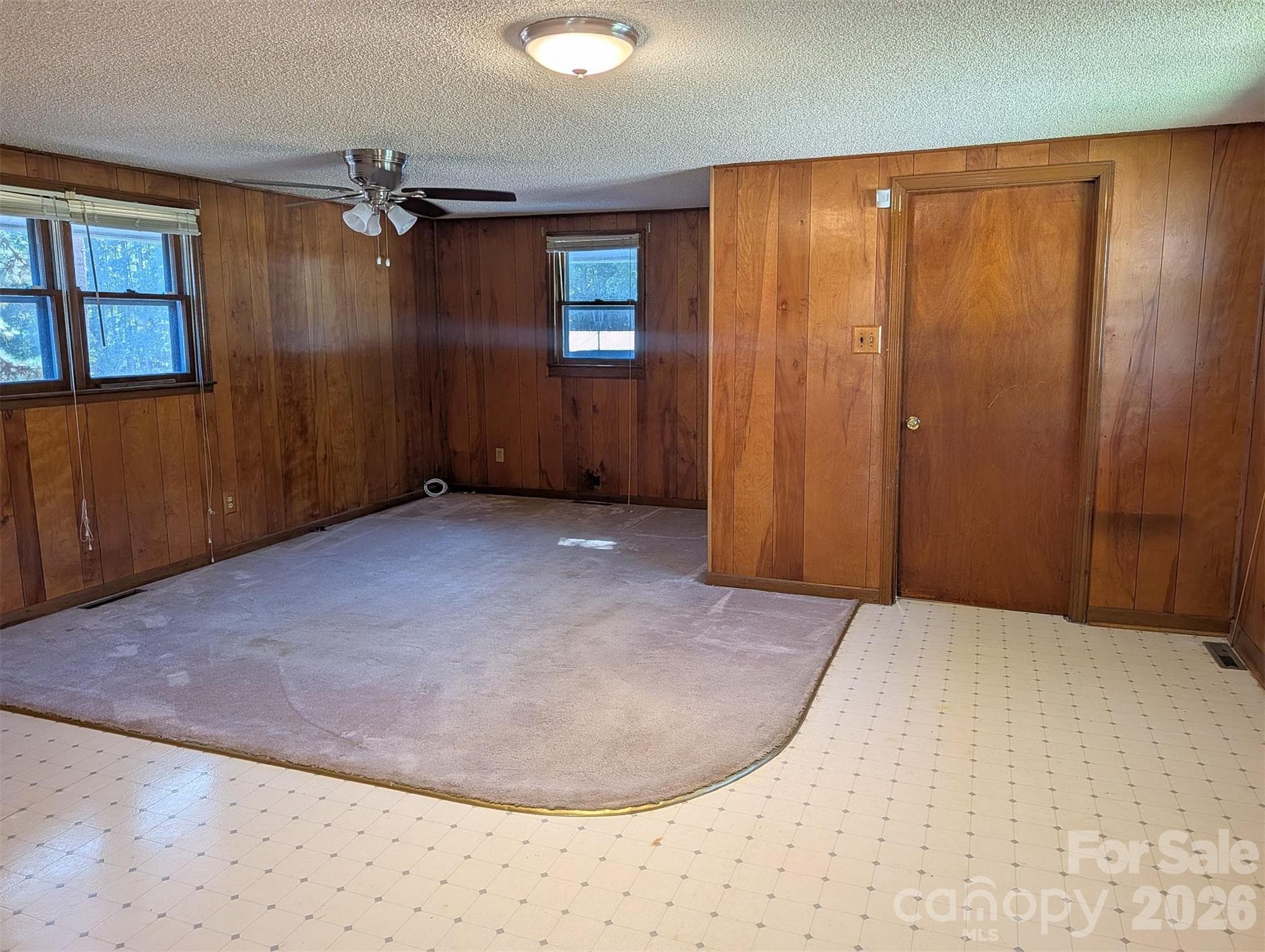 Single Family Residence at 4053 Roddey Road, Catawba, photo 17 of 55