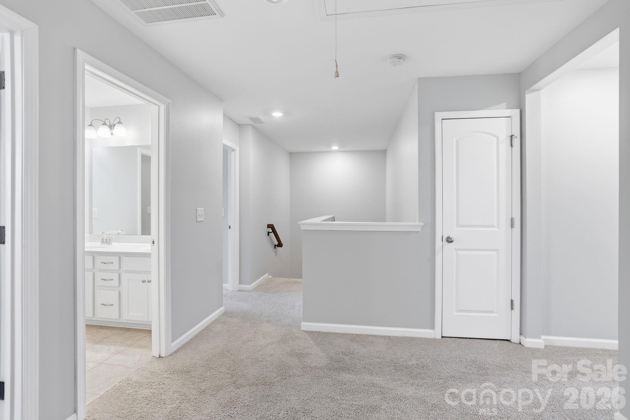 Single Family Residence at 8123 Cornhill Avenue, Charlotte, photo 24 of 37