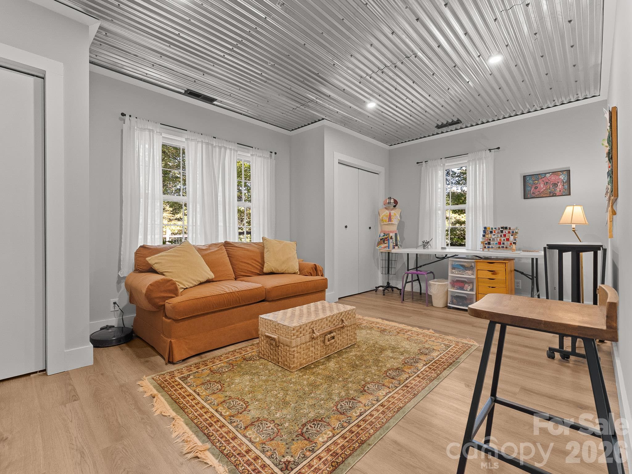 Lower level bedroom/hobby room - 69 Eargle Road, Tryon